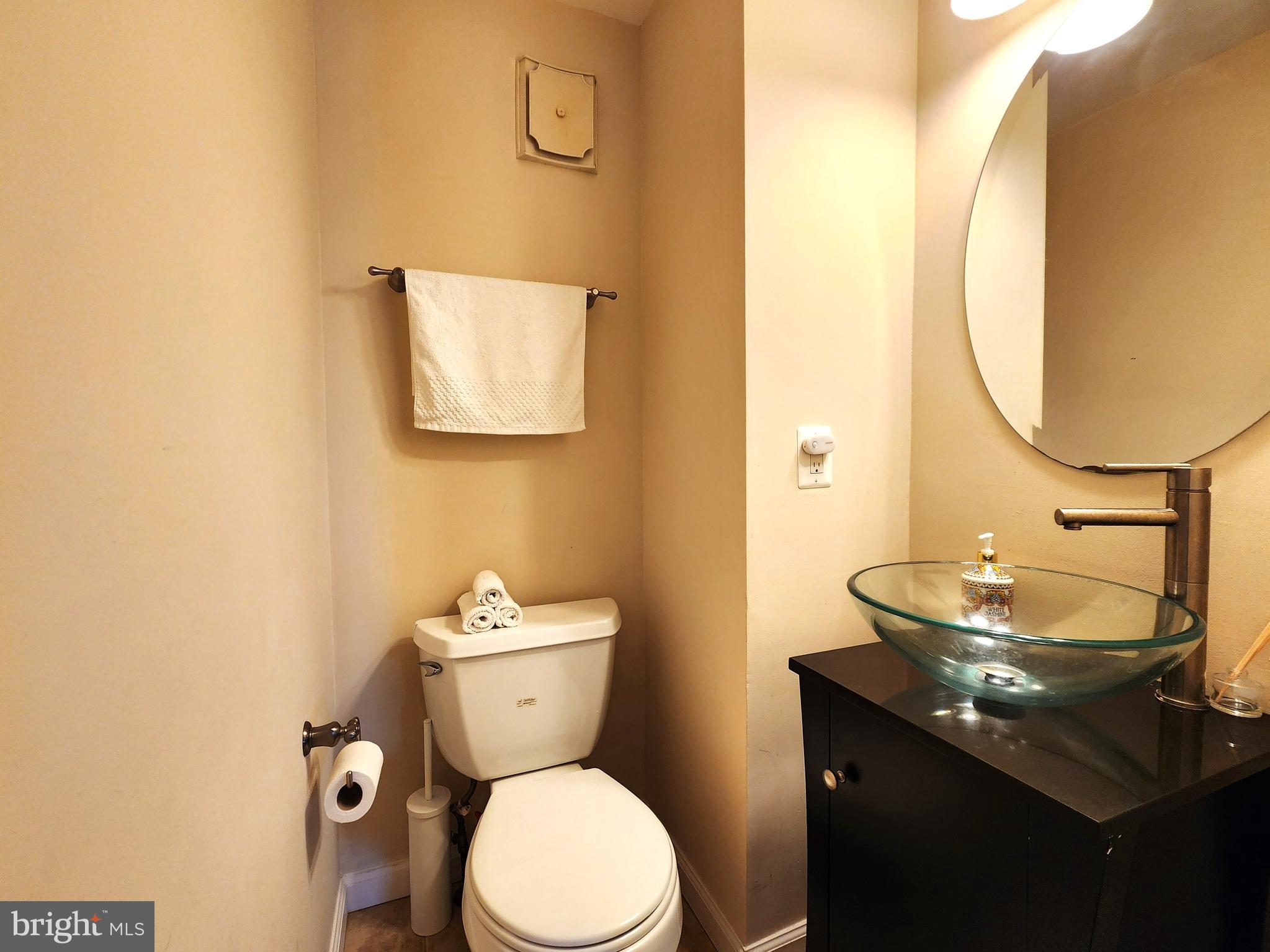 AMBERFIELD - Residential Lease