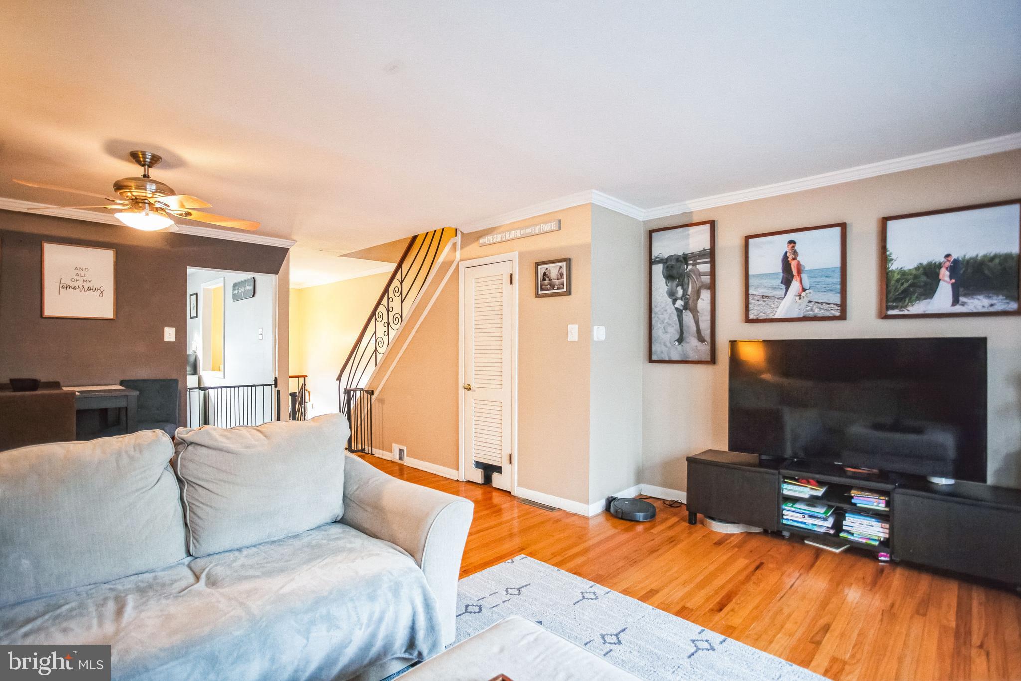 ASHTON-WOODENBRIDGE - Residential