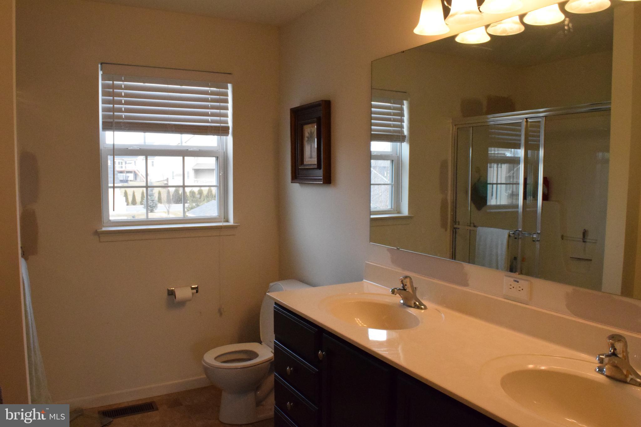 MEADOWS AT SOUTHFIELD - Residential