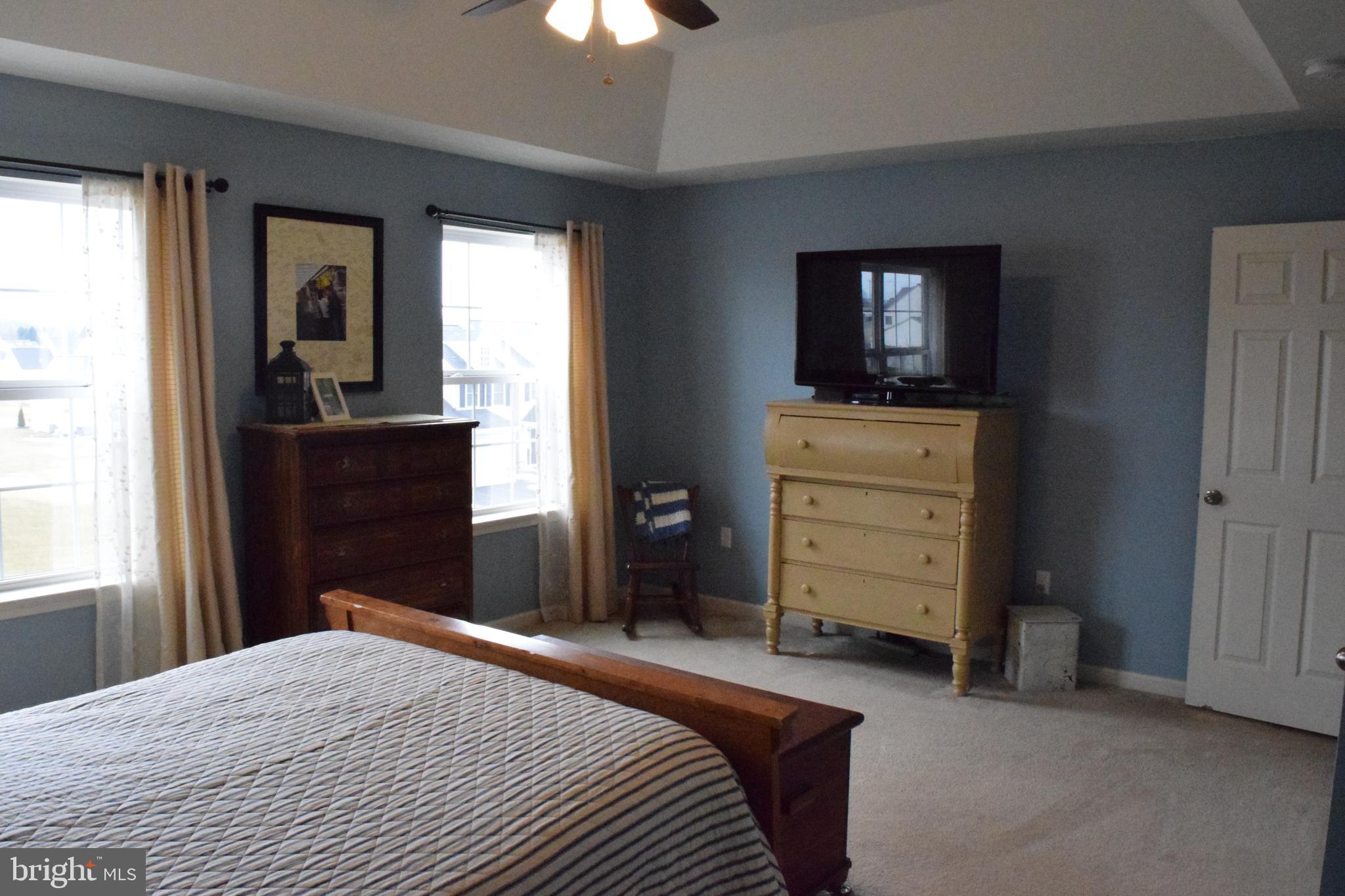 MEADOWS AT SOUTHFIELD - Residential