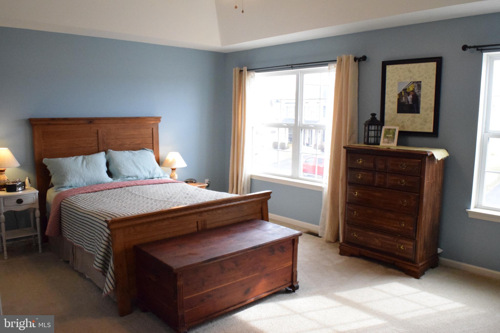 MEADOWS AT SOUTHFIELD - Residential