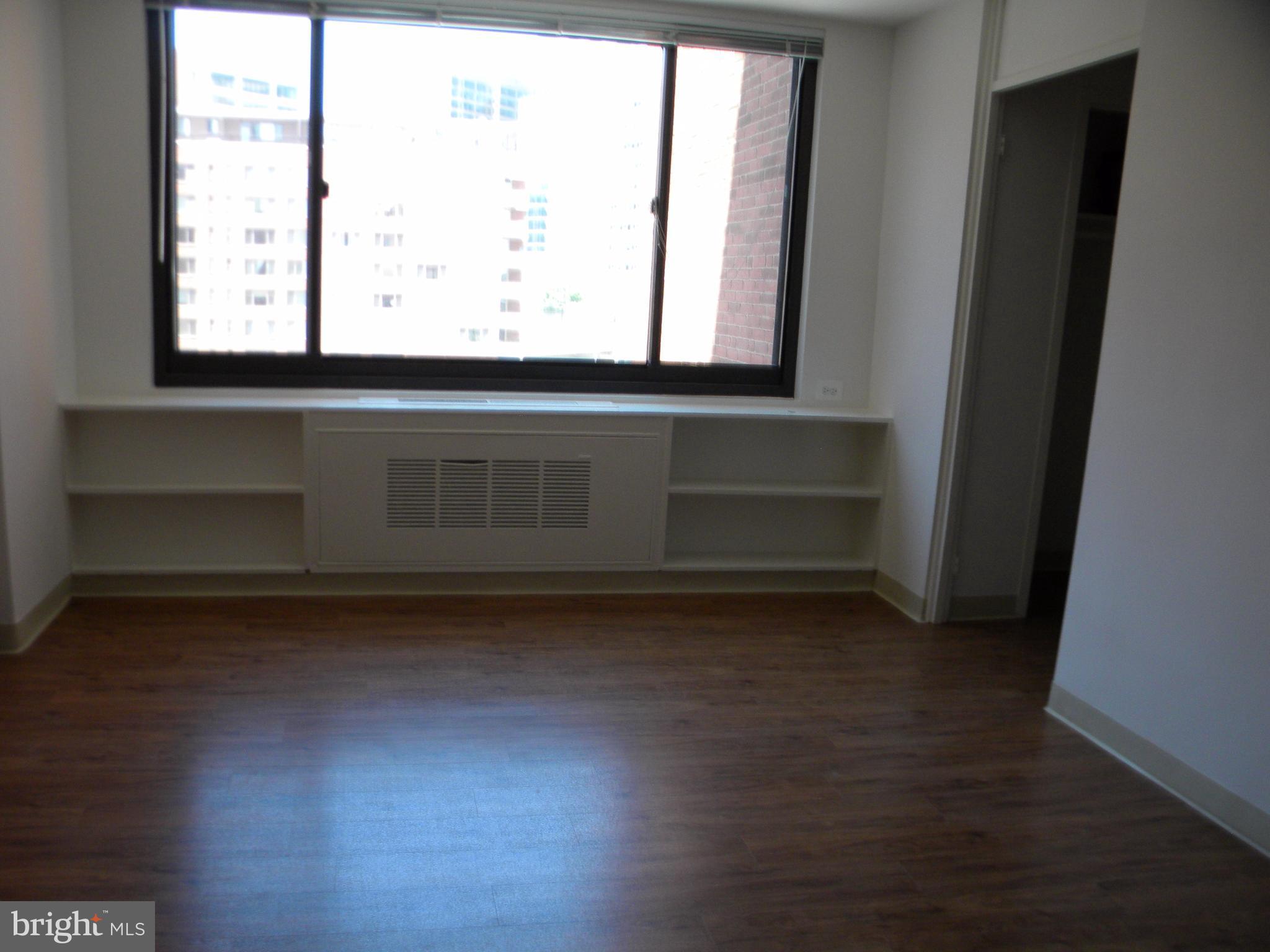 1021 ARLINGTON BOULEVARD 817