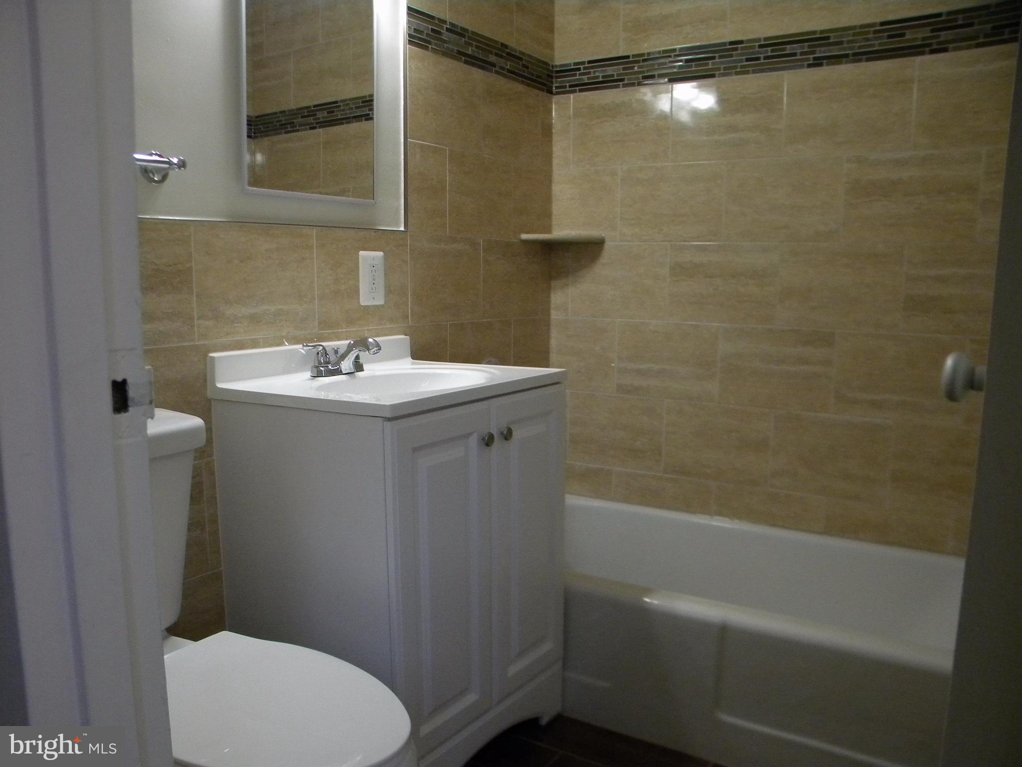 1021 ARLINGTON BOULEVARD 817