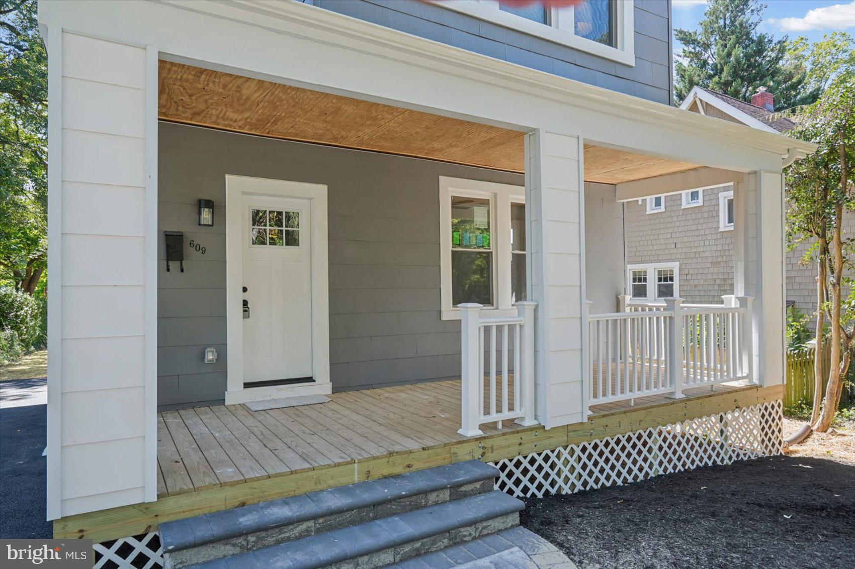 609 HOLLEN ROAD