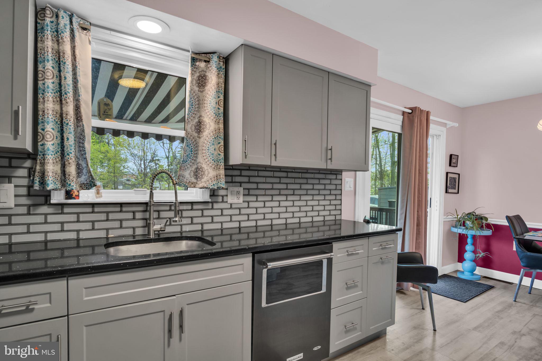 HAMPDEN COURT - Residential