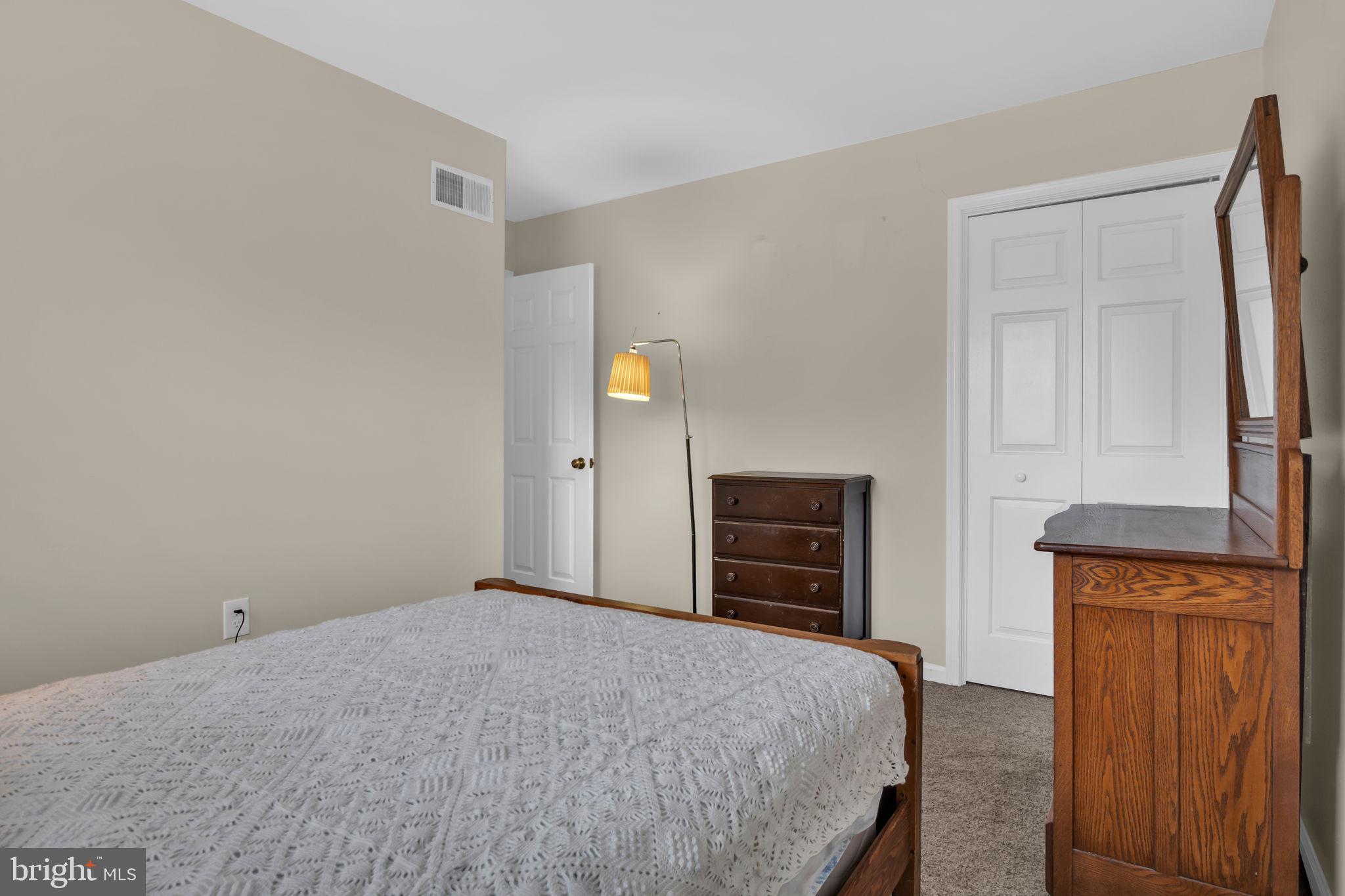 HAMPDEN COURT - Residential