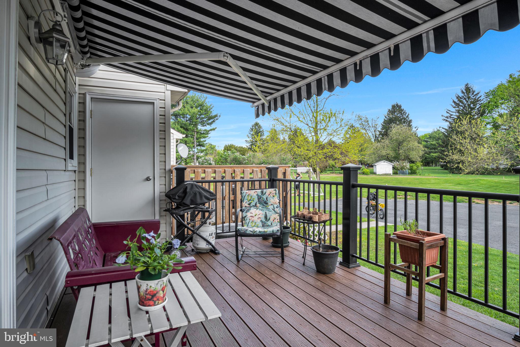 HAMPDEN COURT - Residential