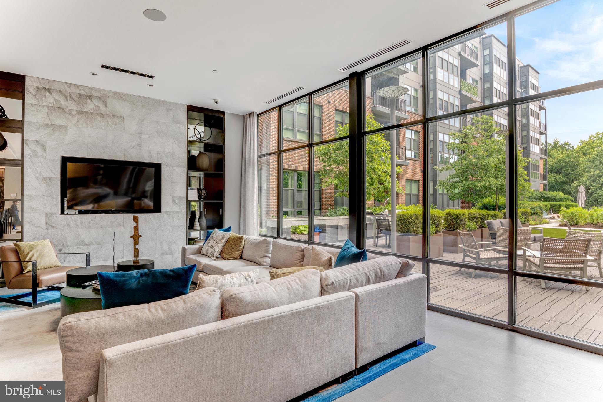 BEXLEY - Residential Lease