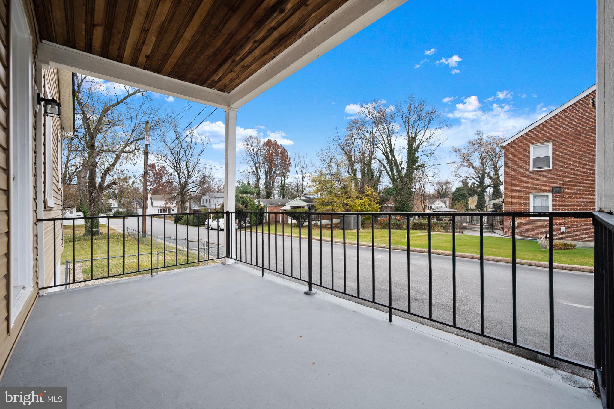 HOWARD PARK - Residential