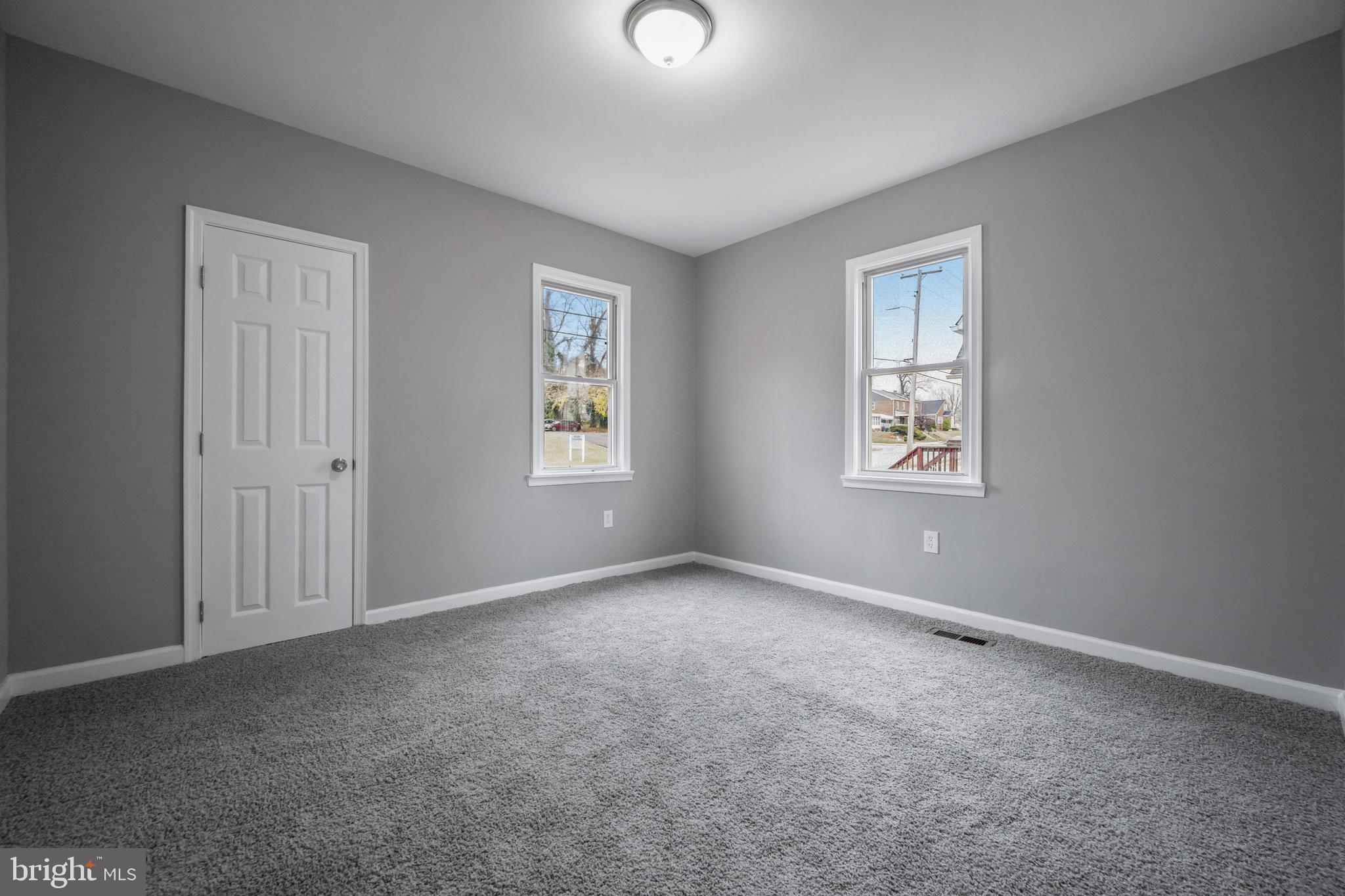 HOWARD PARK - Residential