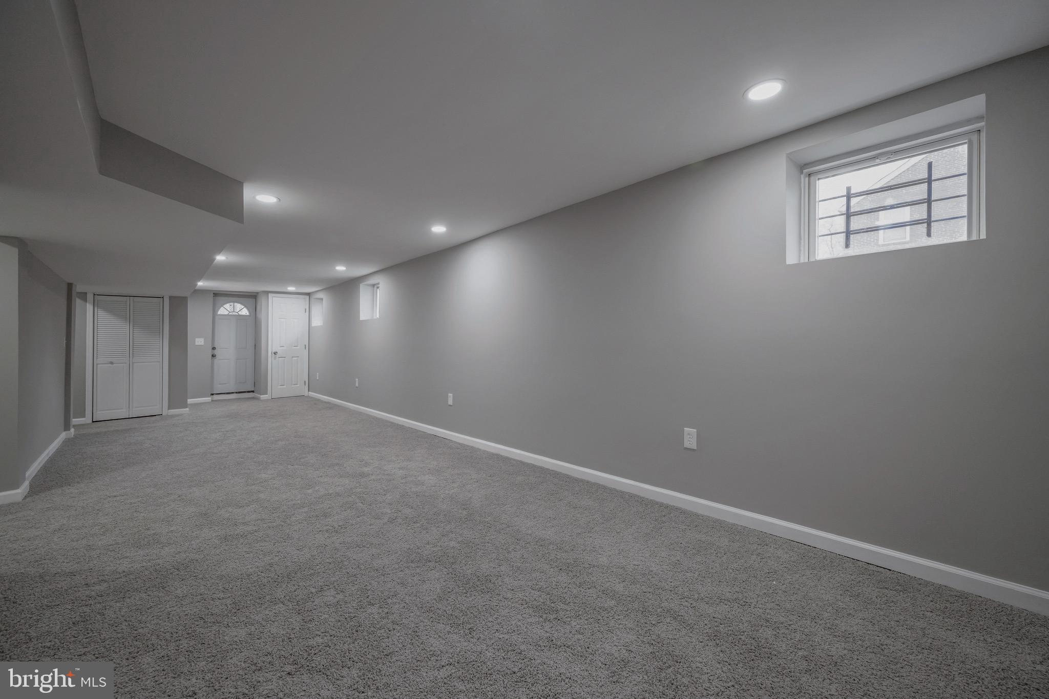 HOWARD PARK - Residential