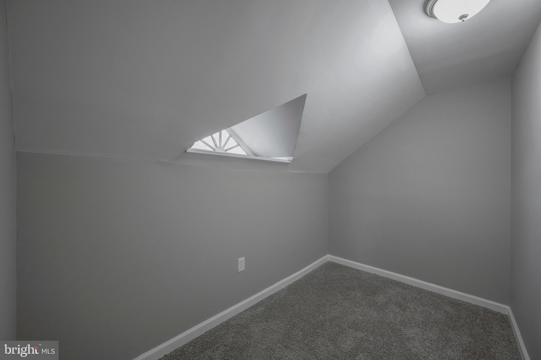 HOWARD PARK - Residential