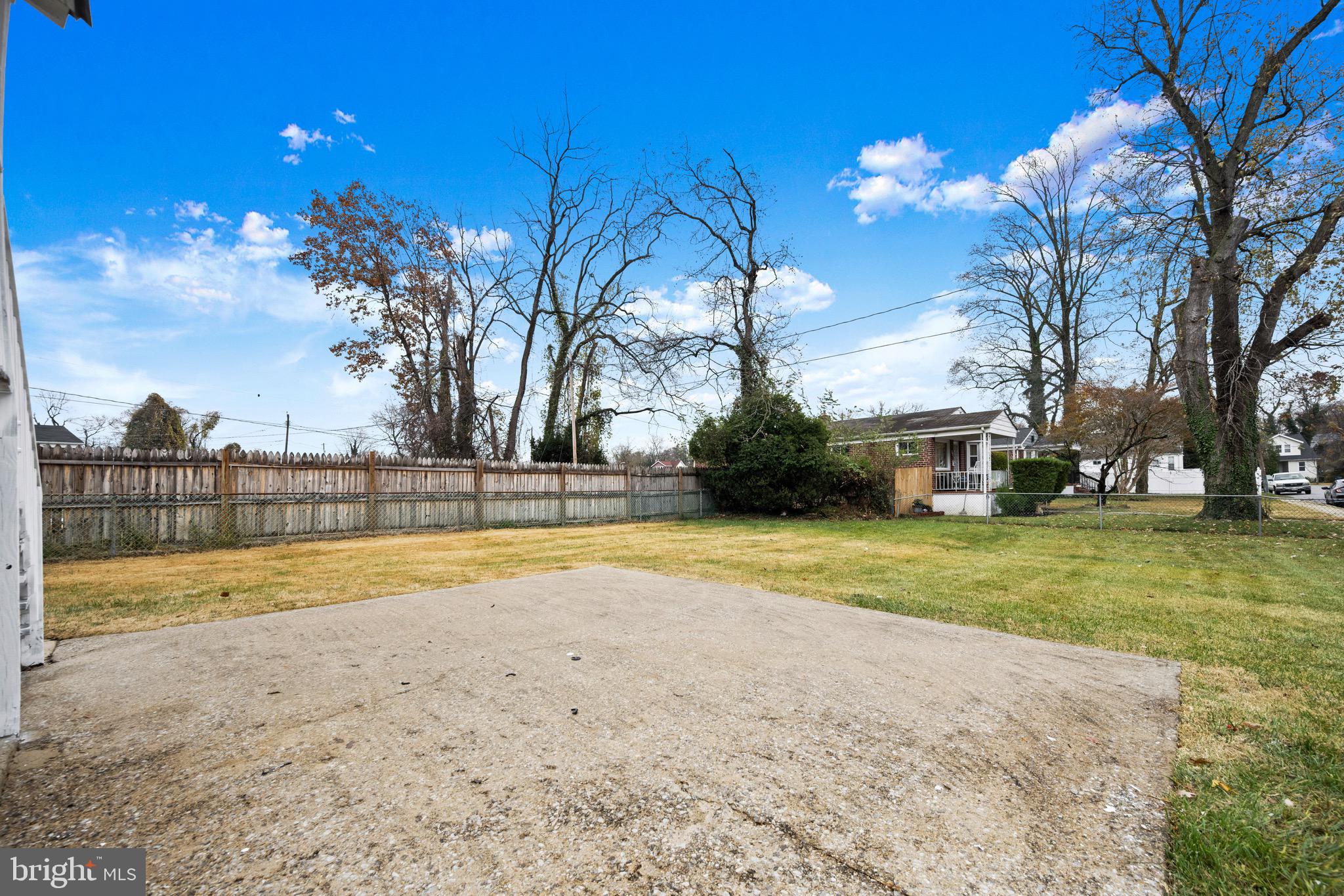 HOWARD PARK - Residential