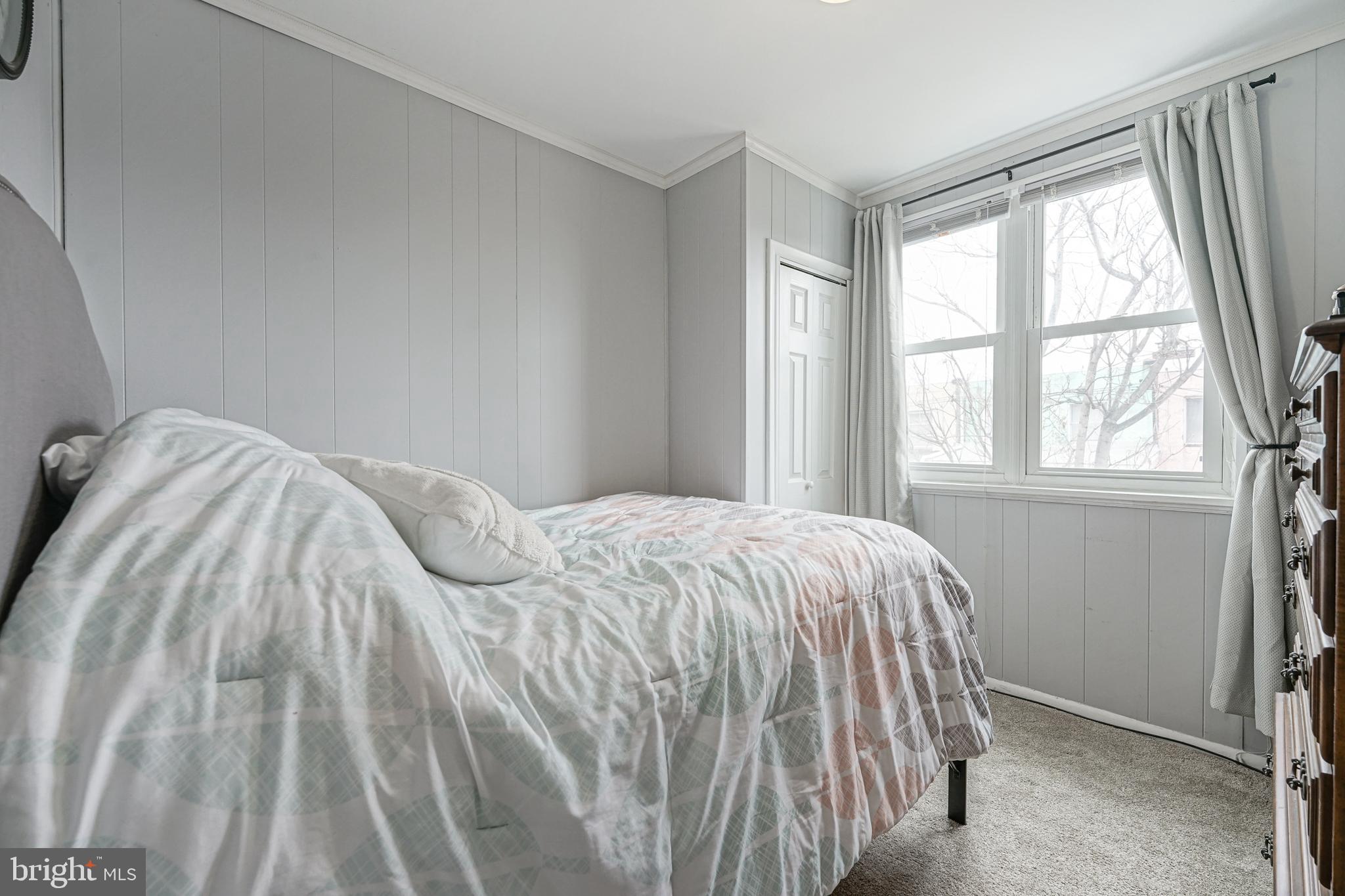 PHILADELPHIA (SOUTH) - Residential