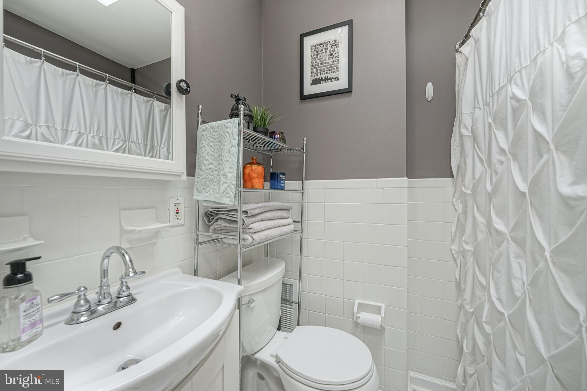 PHILADELPHIA (SOUTH) - Residential