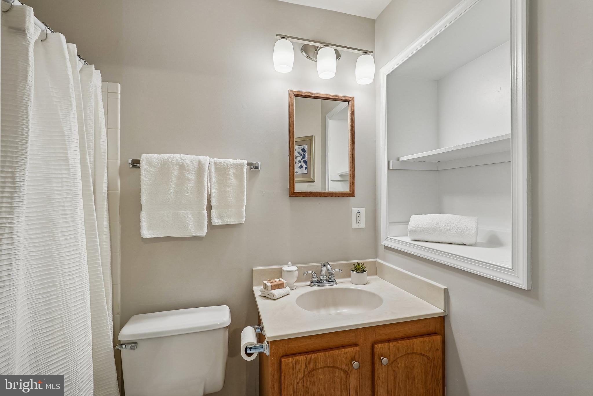 RESTON - Residential