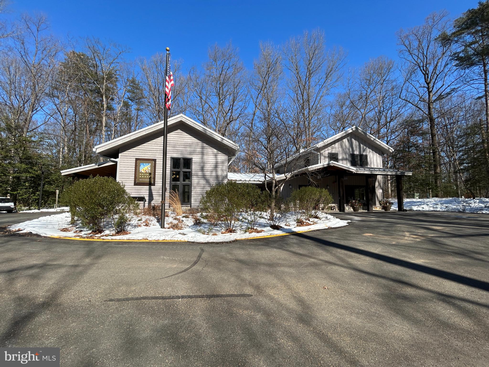 RESTON - Residential