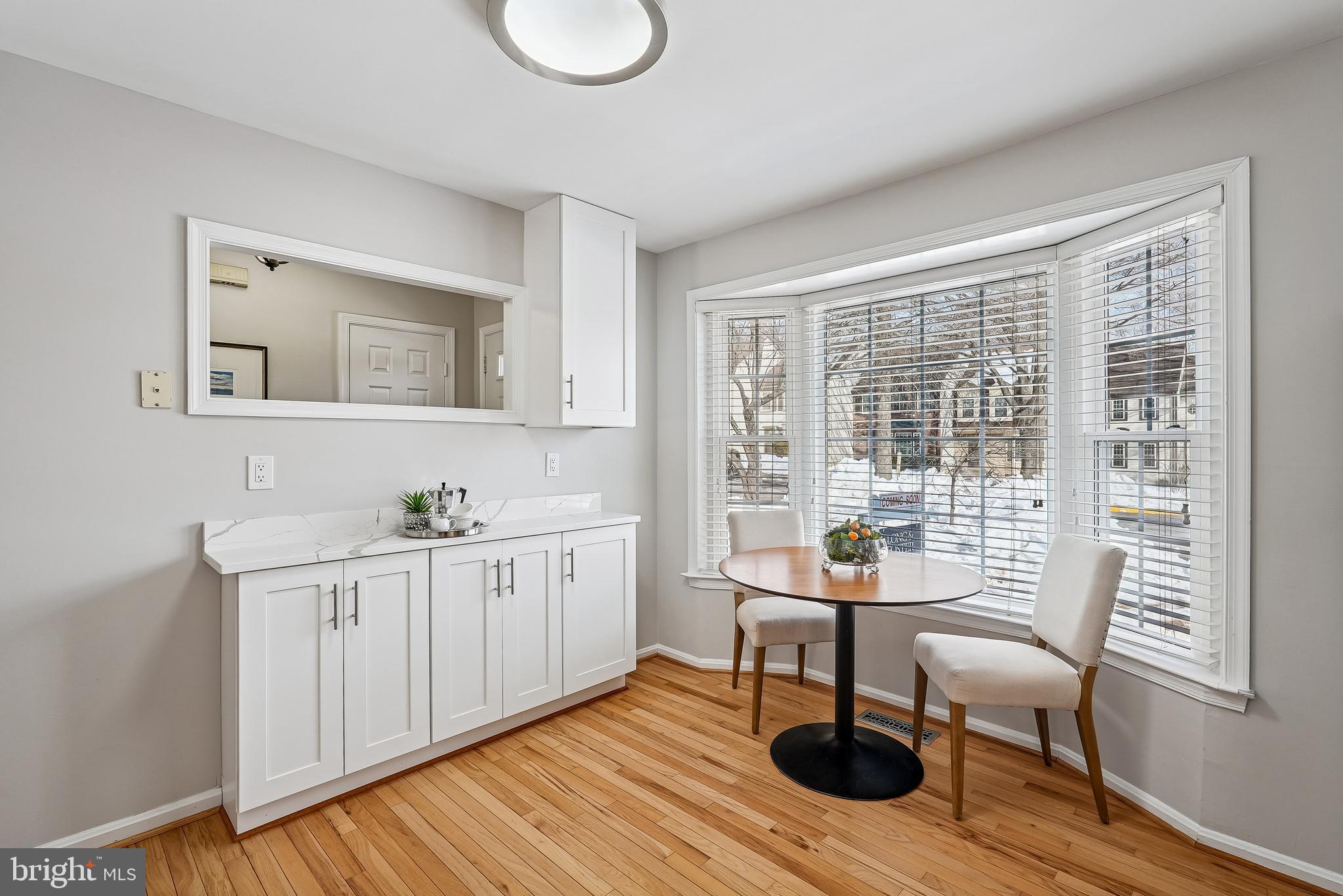 RESTON - Residential