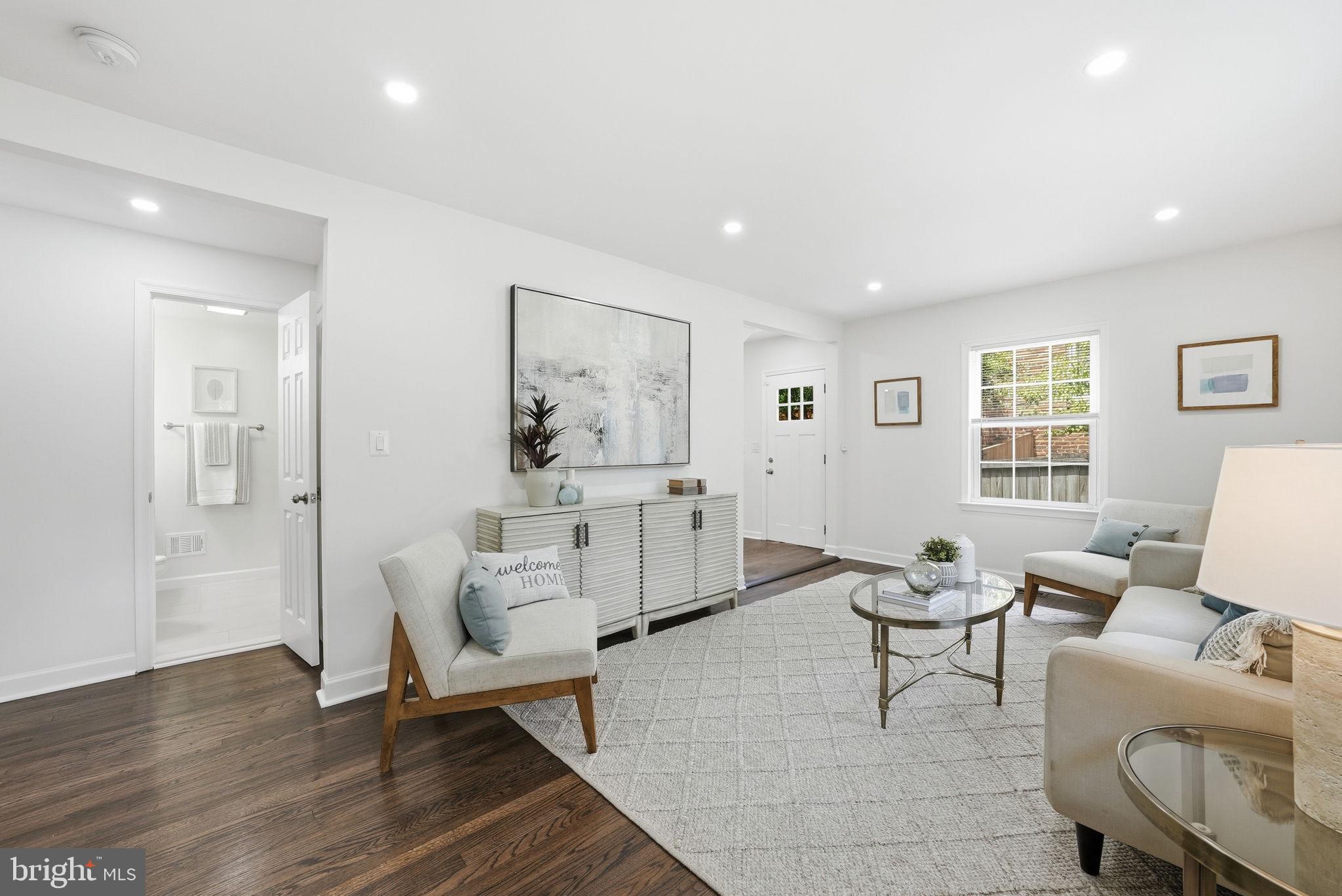 2828 W GEORGE MASON ROAD