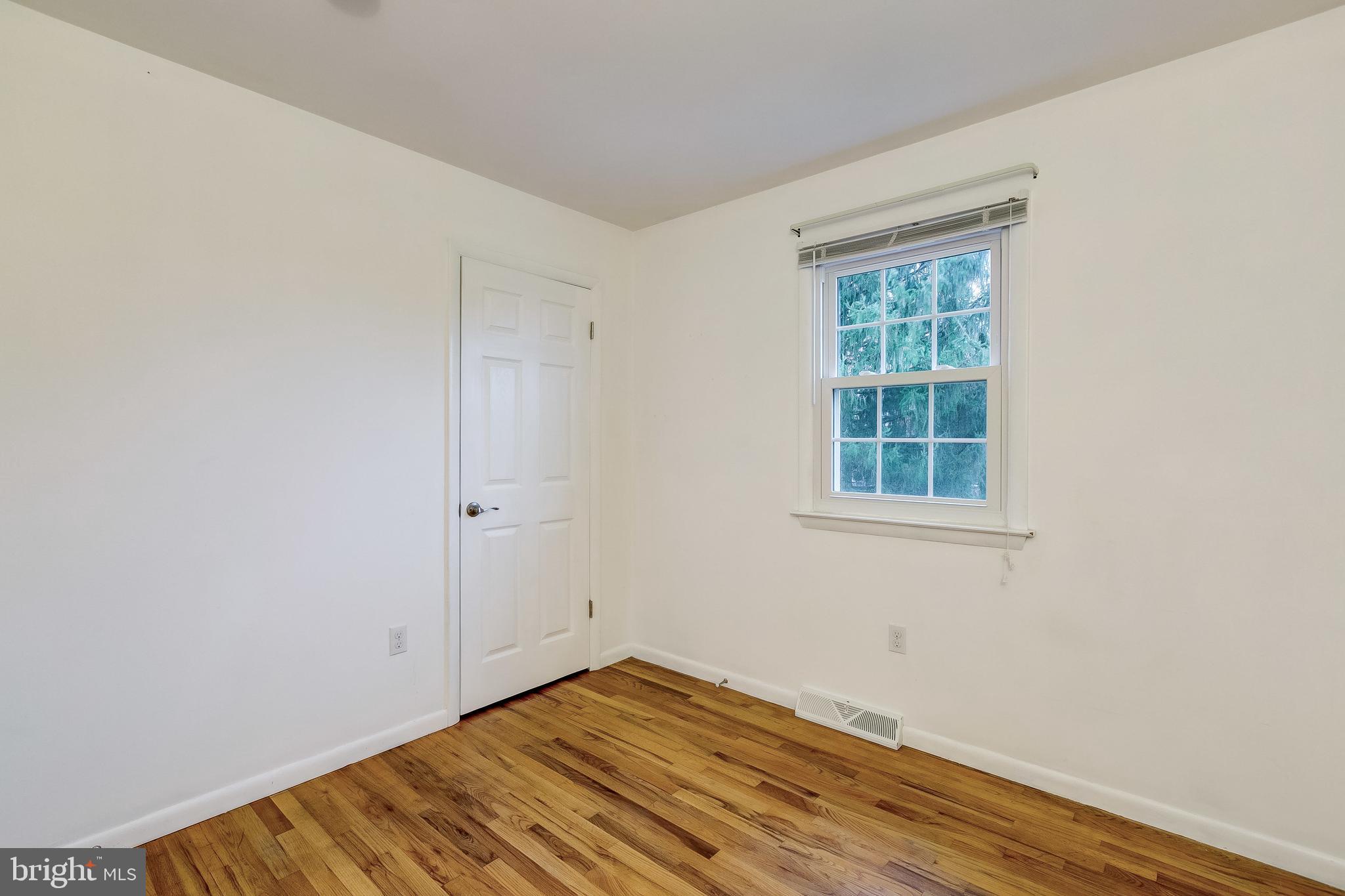 WALNUT RIDGE - Residential