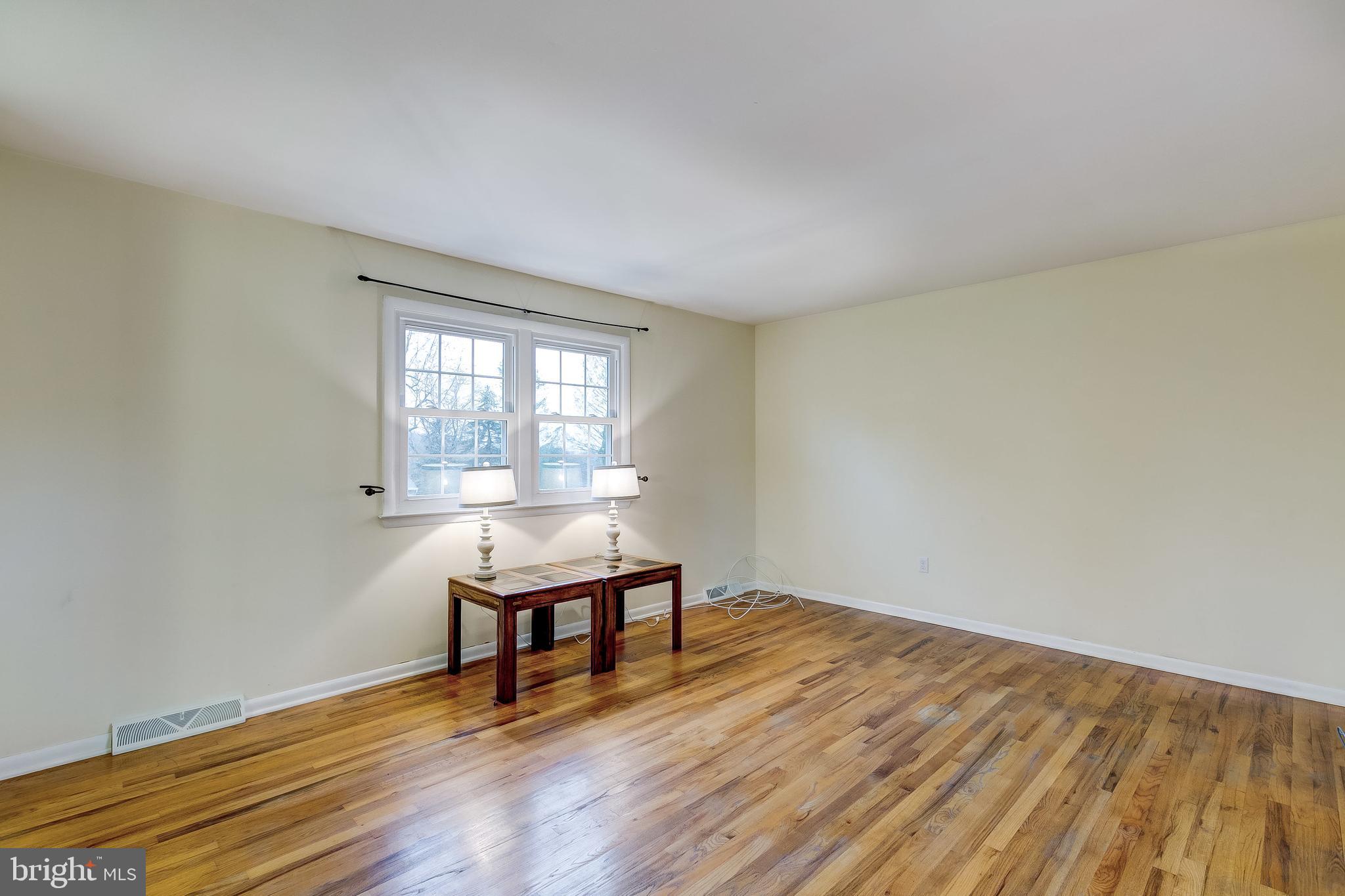 WALNUT RIDGE - Residential