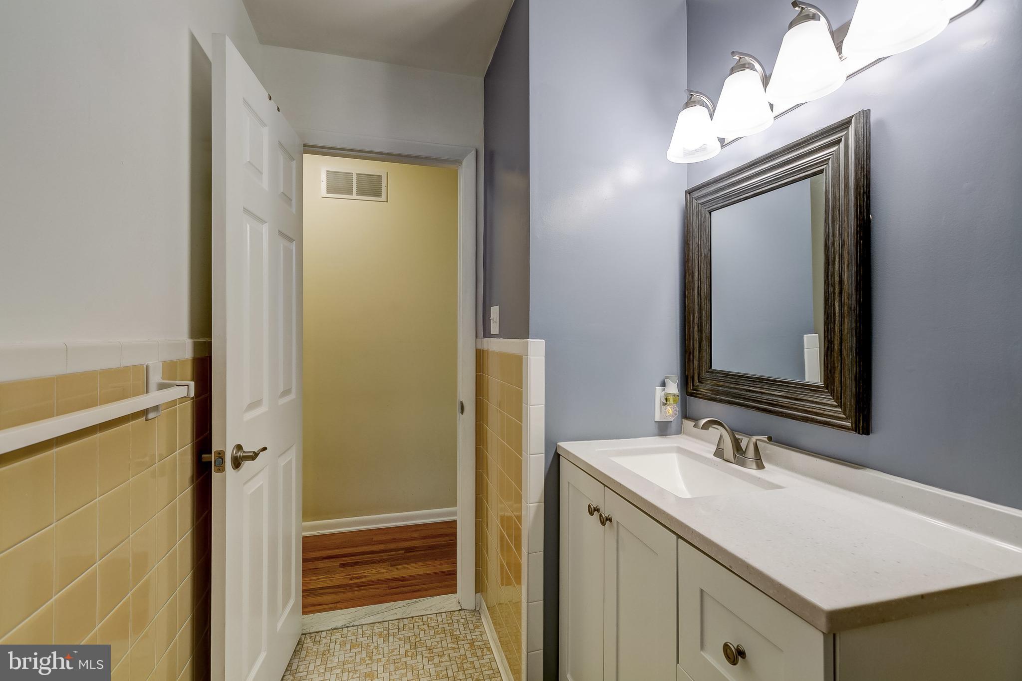 WALNUT RIDGE - Residential