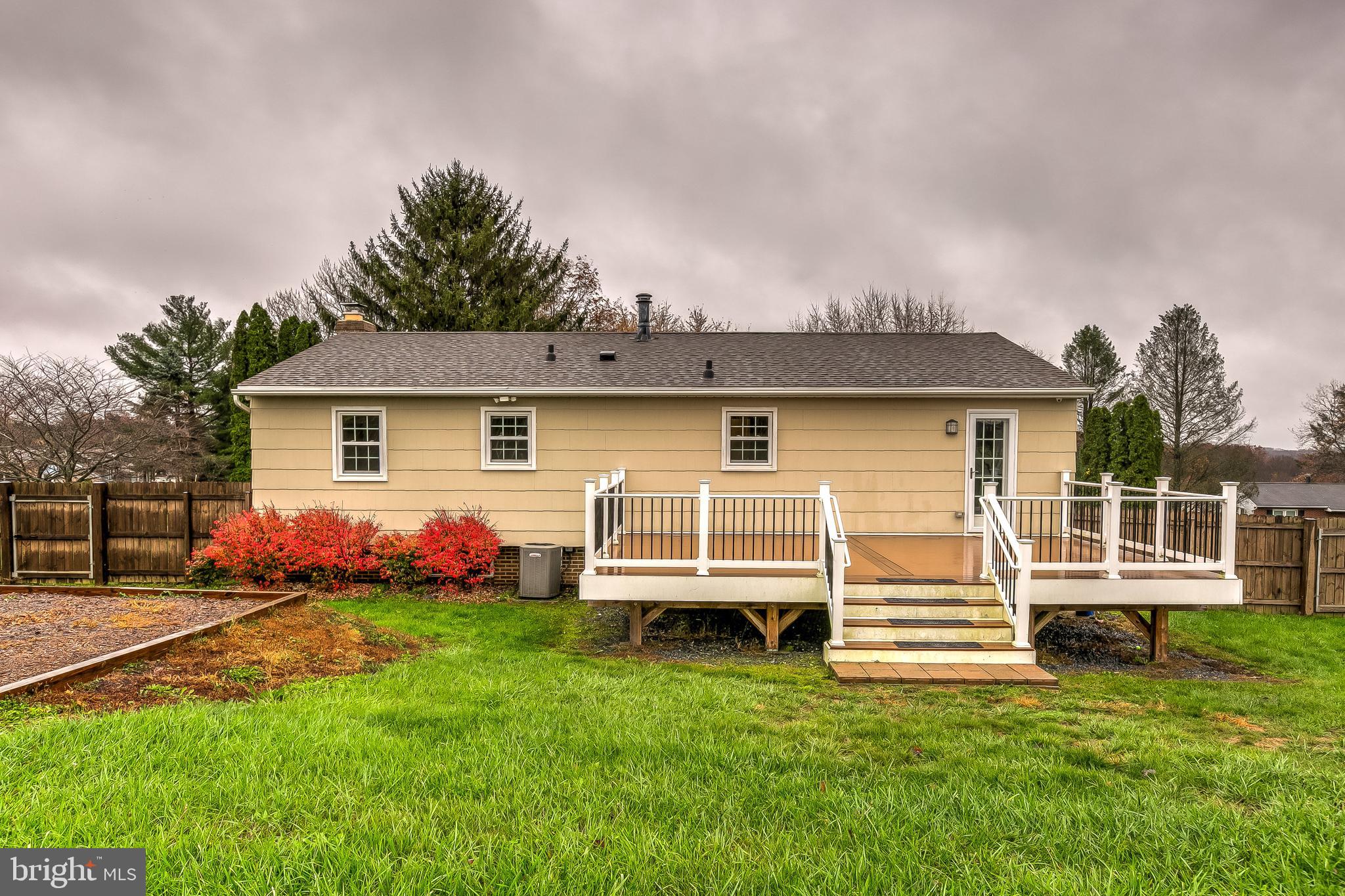 WALNUT RIDGE - Residential