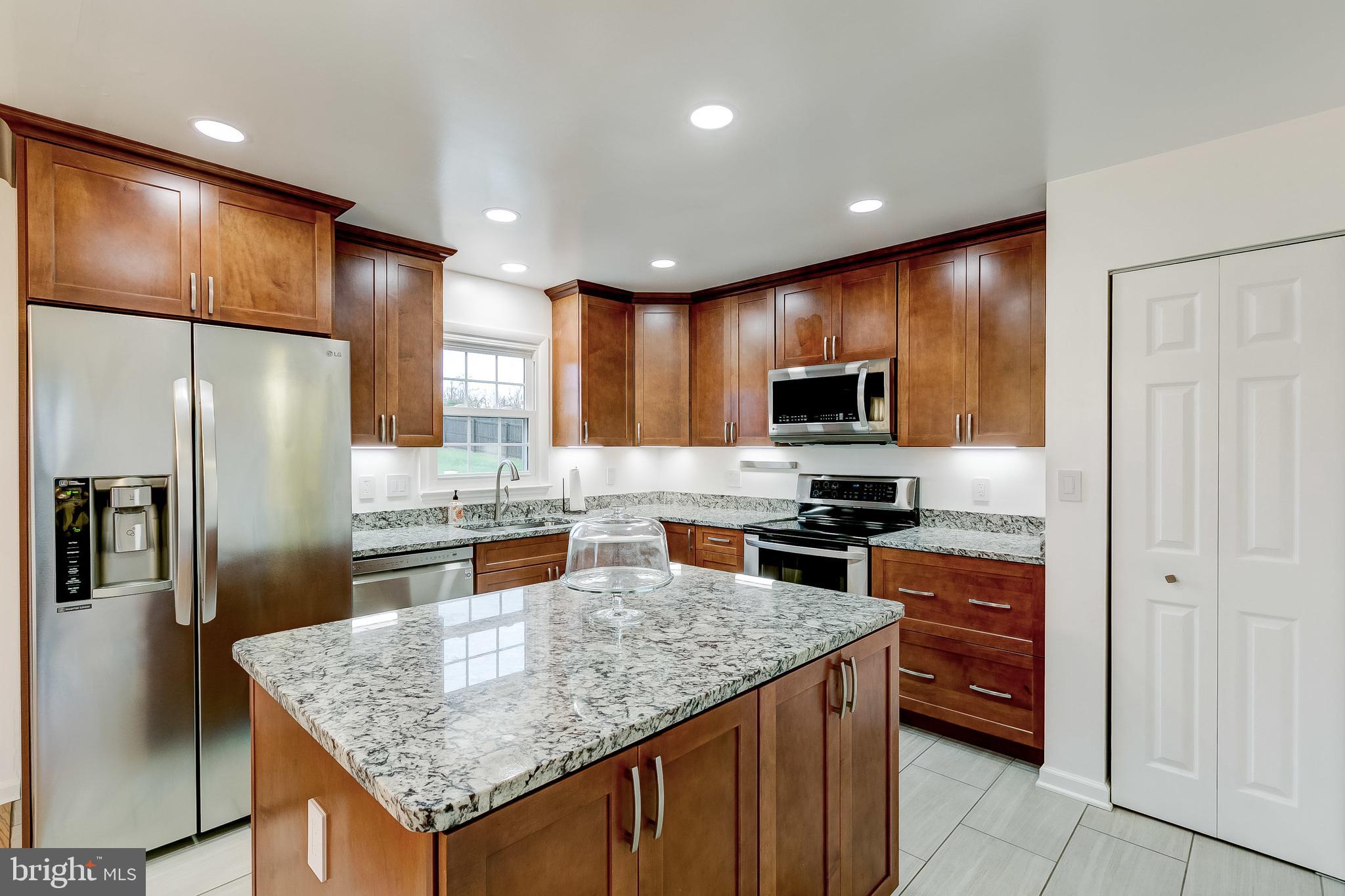 WALNUT RIDGE - Residential