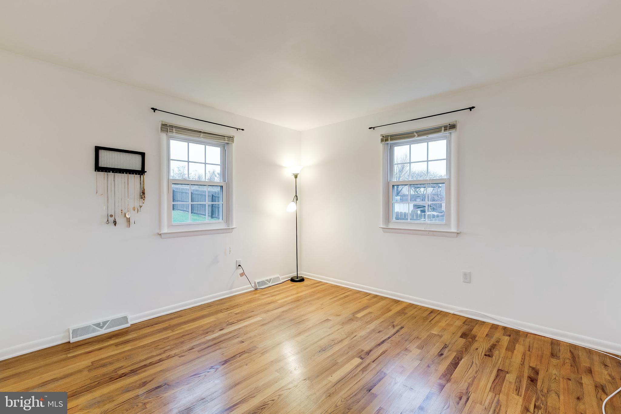 WALNUT RIDGE - Residential