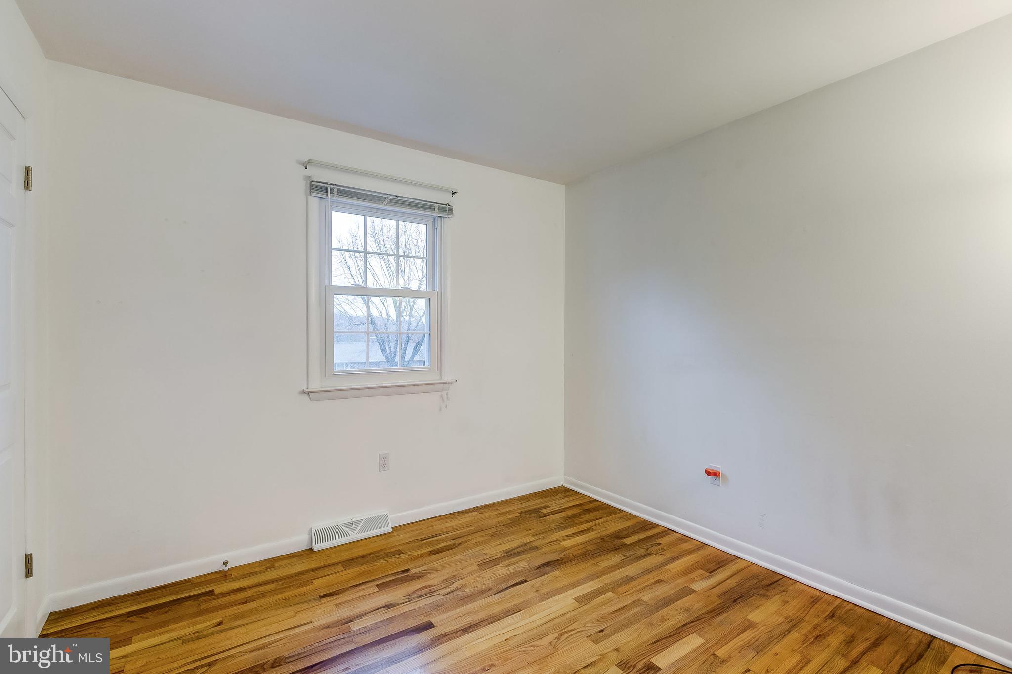 WALNUT RIDGE - Residential