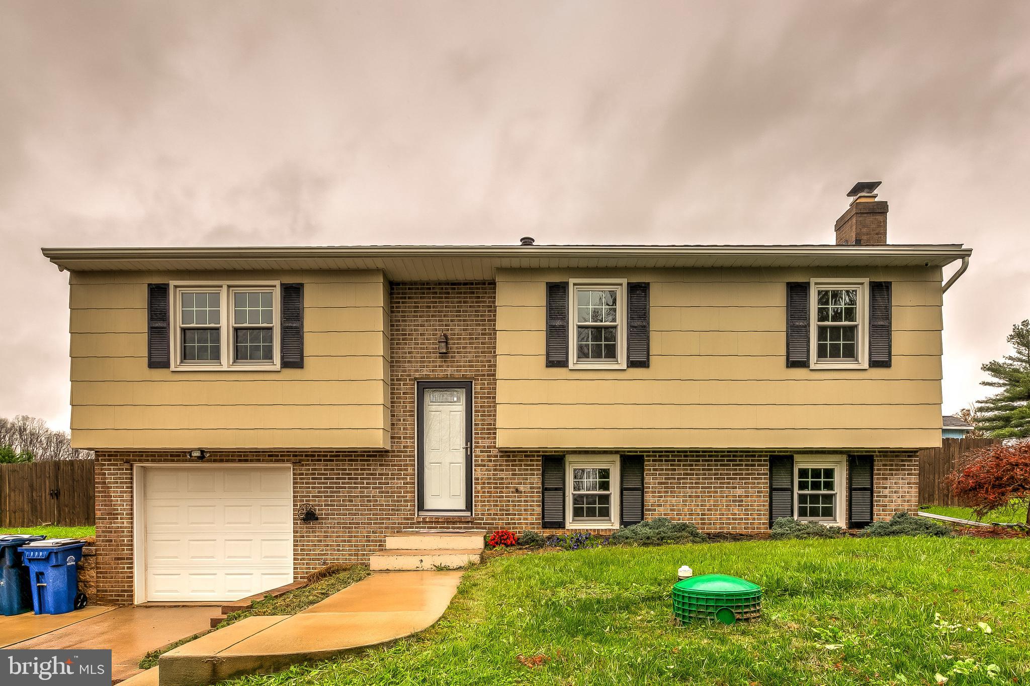 WALNUT RIDGE - Residential