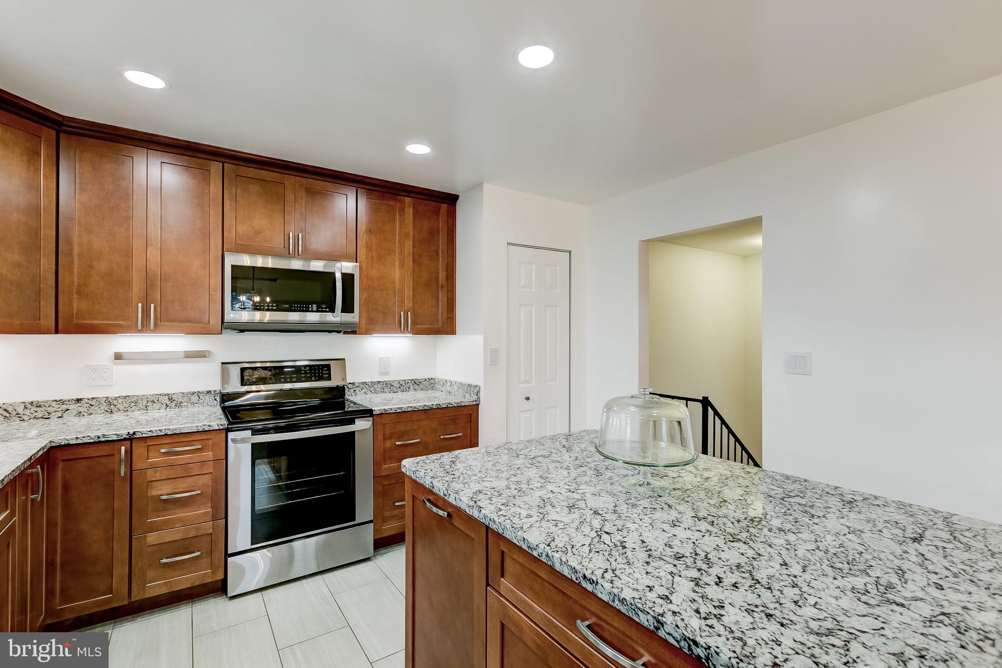 WALNUT RIDGE - Residential