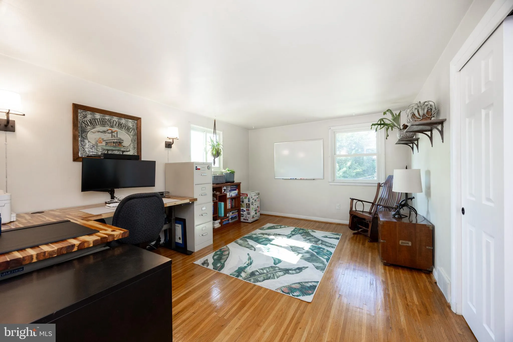 Brookhaven, Pennsylvania 19015, United States, 4 Bedrooms Bedrooms, ,3 BathroomsBathrooms,Residential,Pending,180190