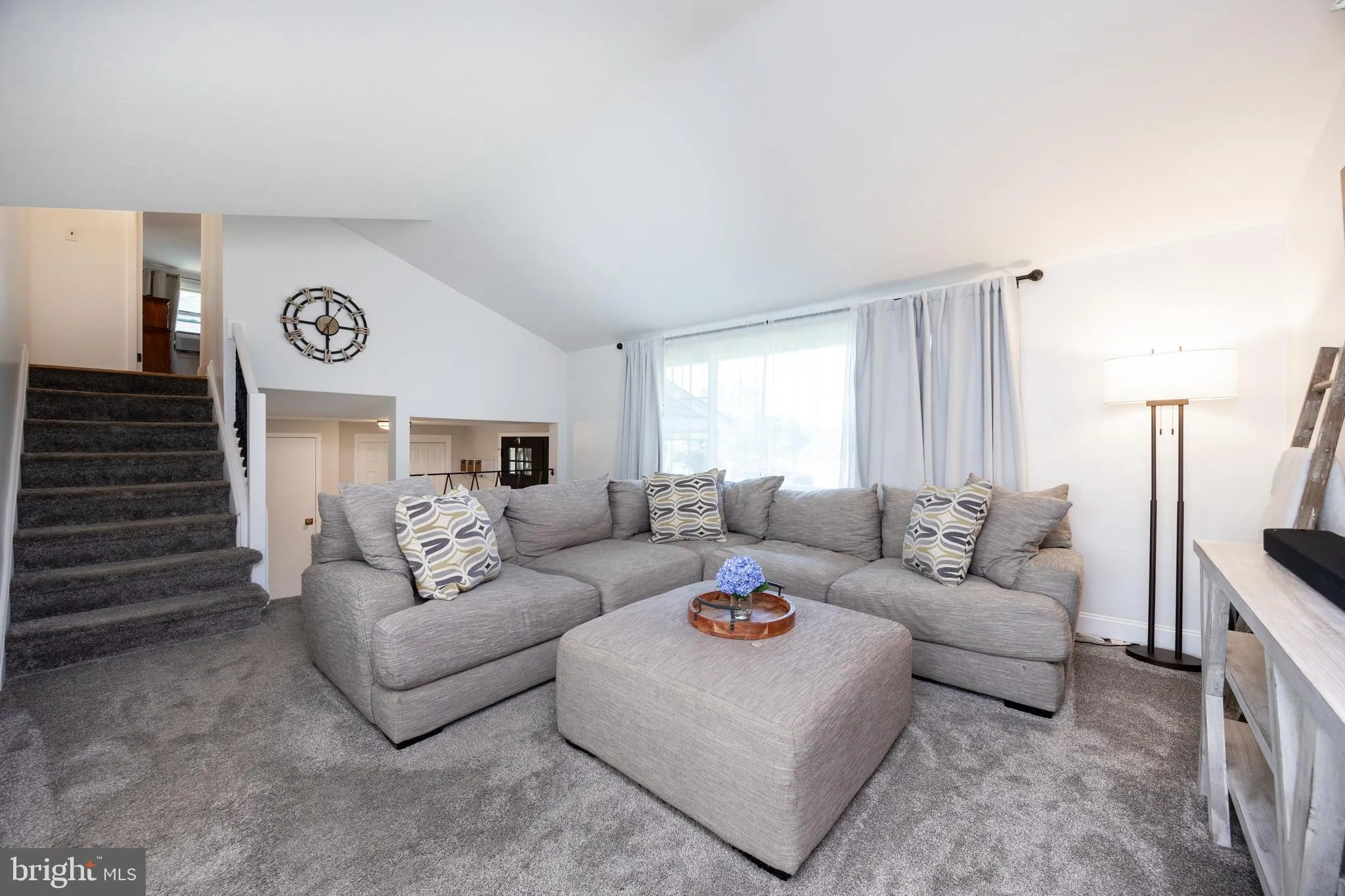 Brookhaven, Pennsylvania 19015, United States, 4 Bedrooms Bedrooms, ,3 BathroomsBathrooms,Residential,Pending,180190