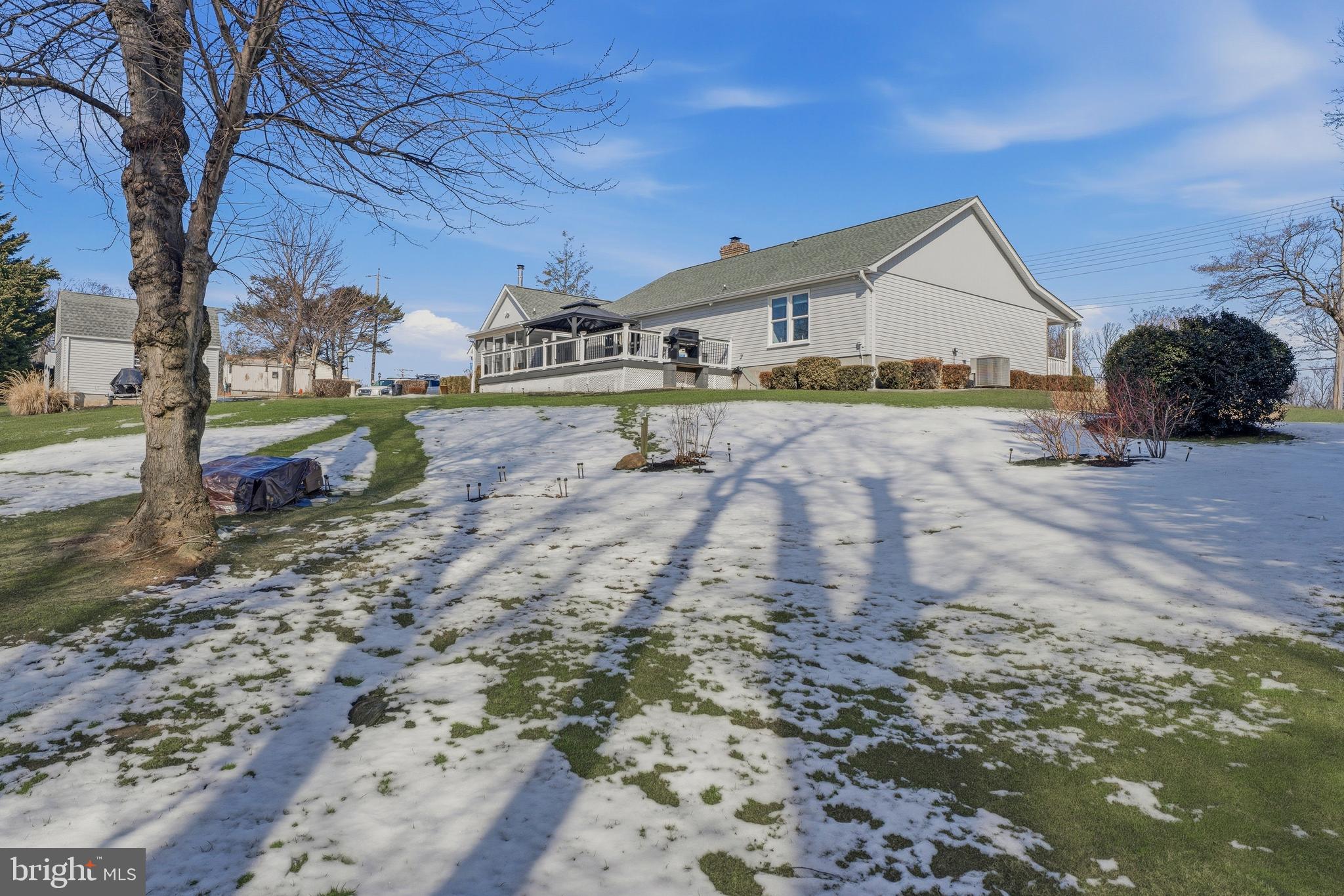 FOREST HILL - Residential