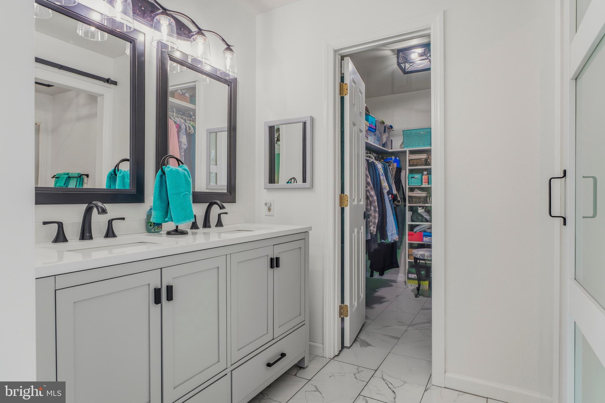 FOREST HILL - Residential