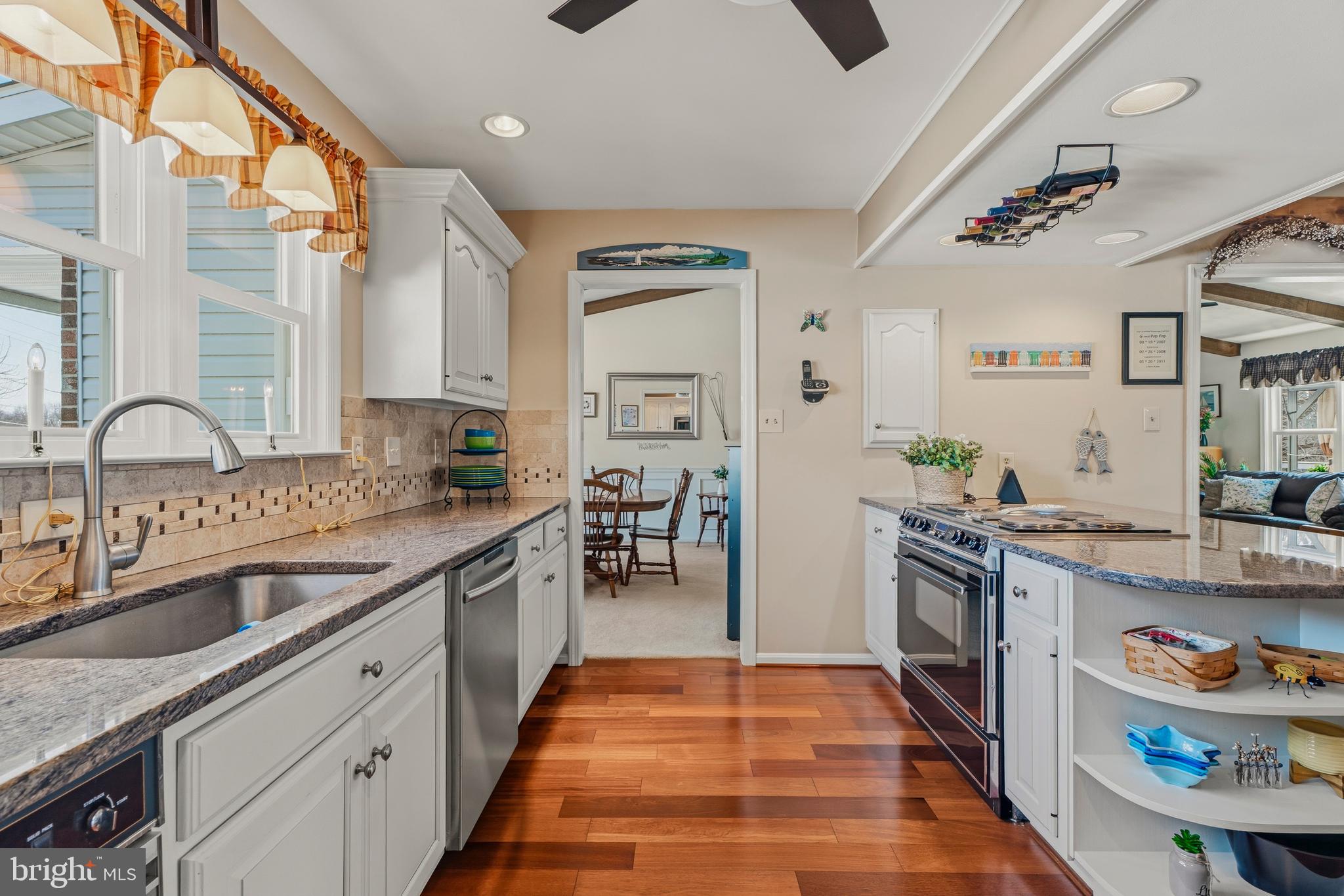 FOREST HILL - Residential