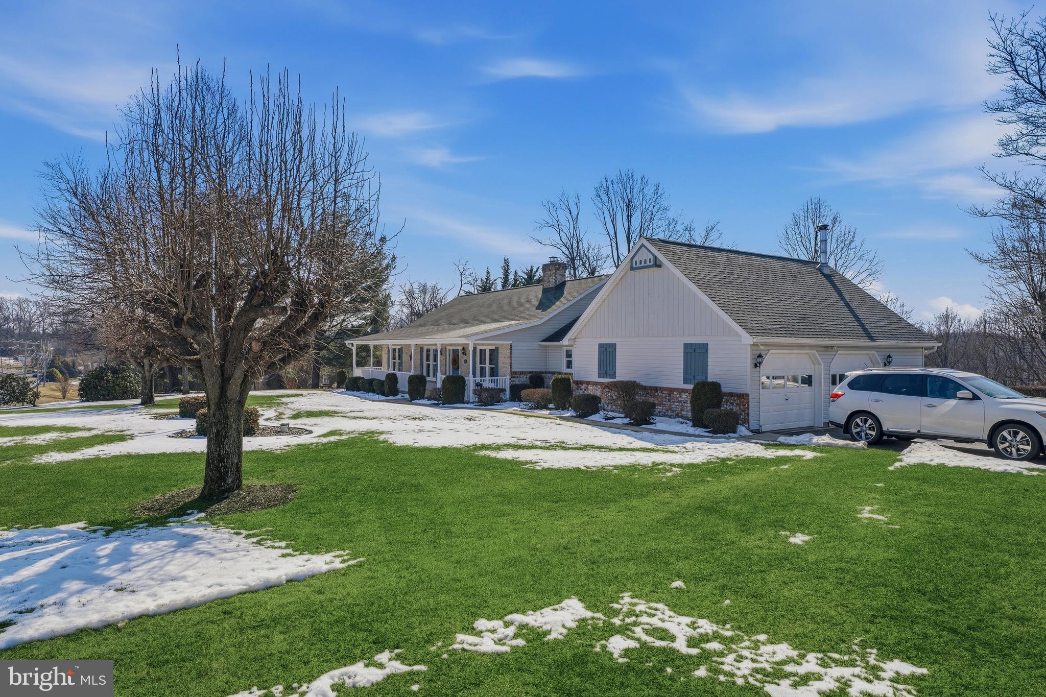 FOREST HILL - Residential