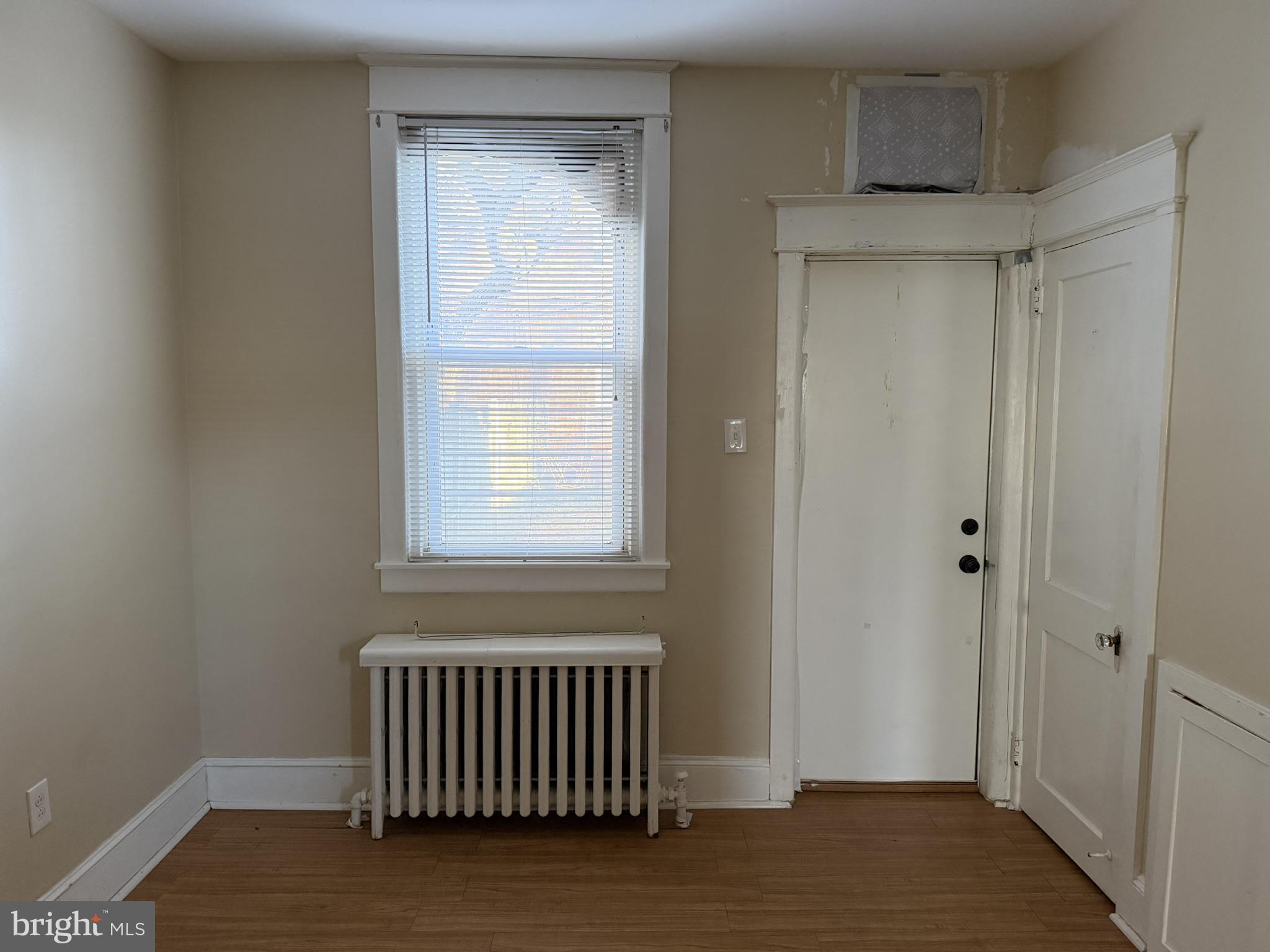 FRANKFORD - Residential Income