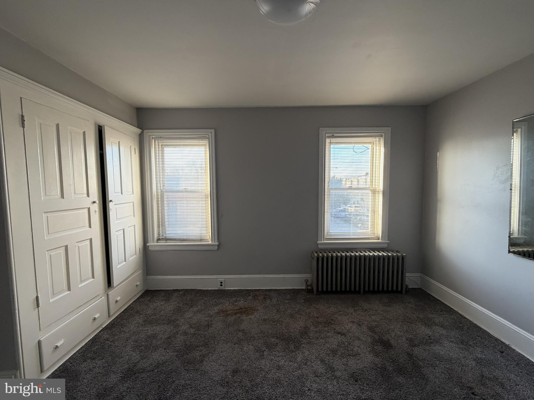 FRANKFORD - Residential Income