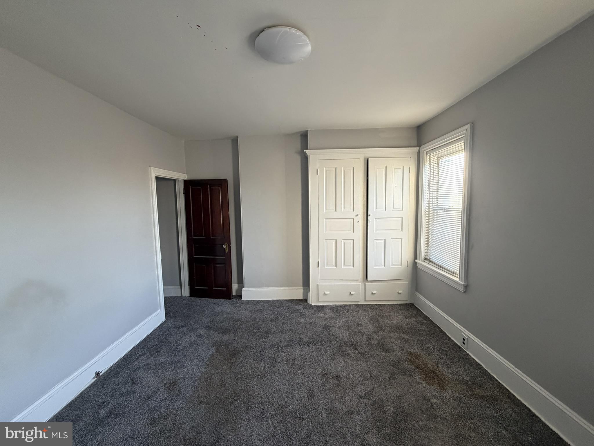 FRANKFORD - Residential Income