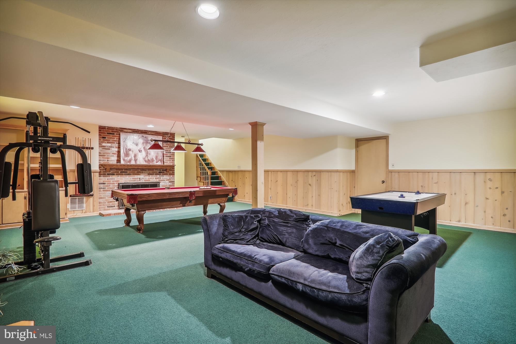 ROLLINGWOOD - Residential