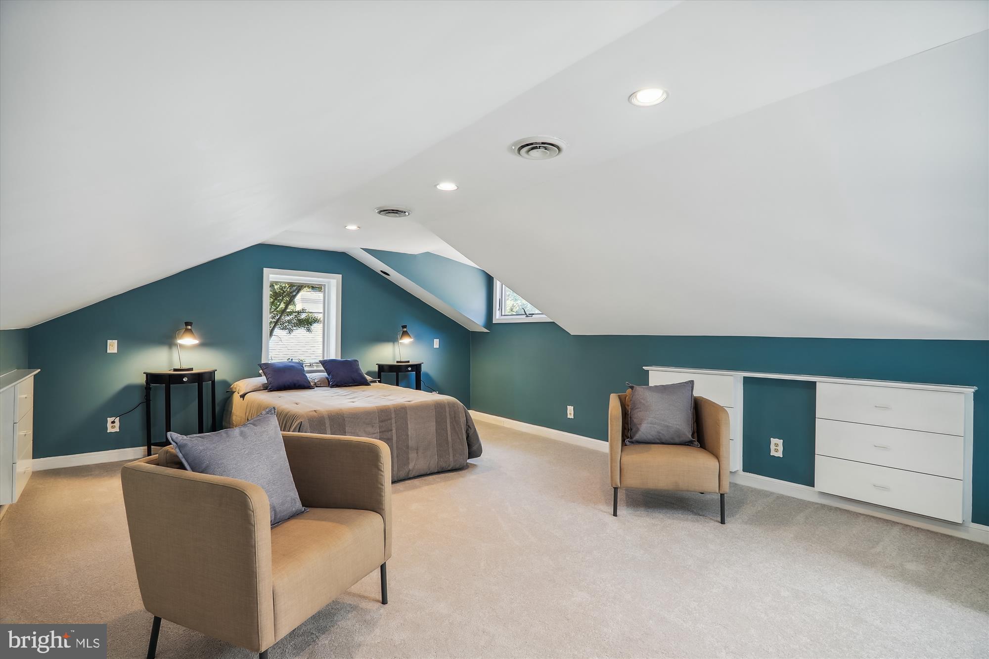 ROLLINGWOOD - Residential