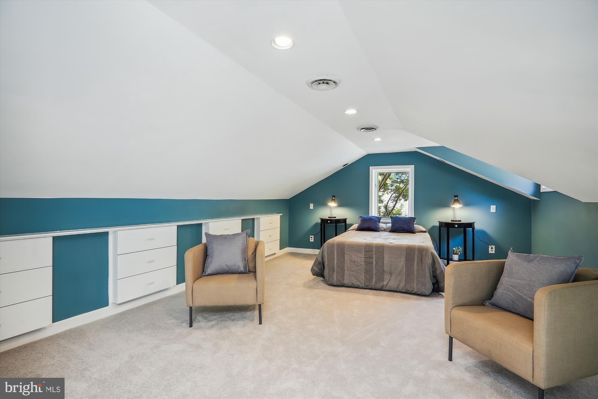 ROLLINGWOOD - Residential