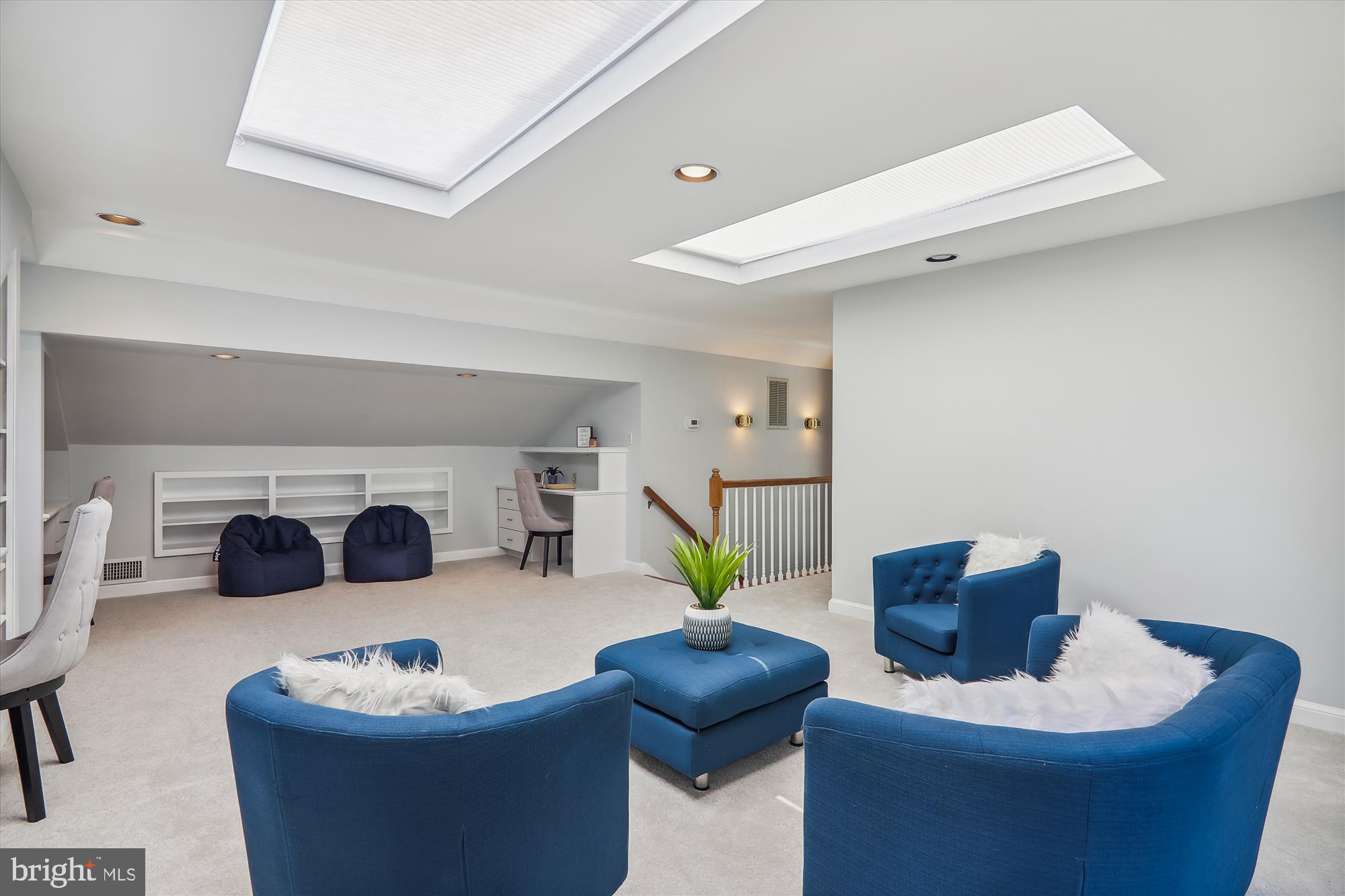 ROLLINGWOOD - Residential