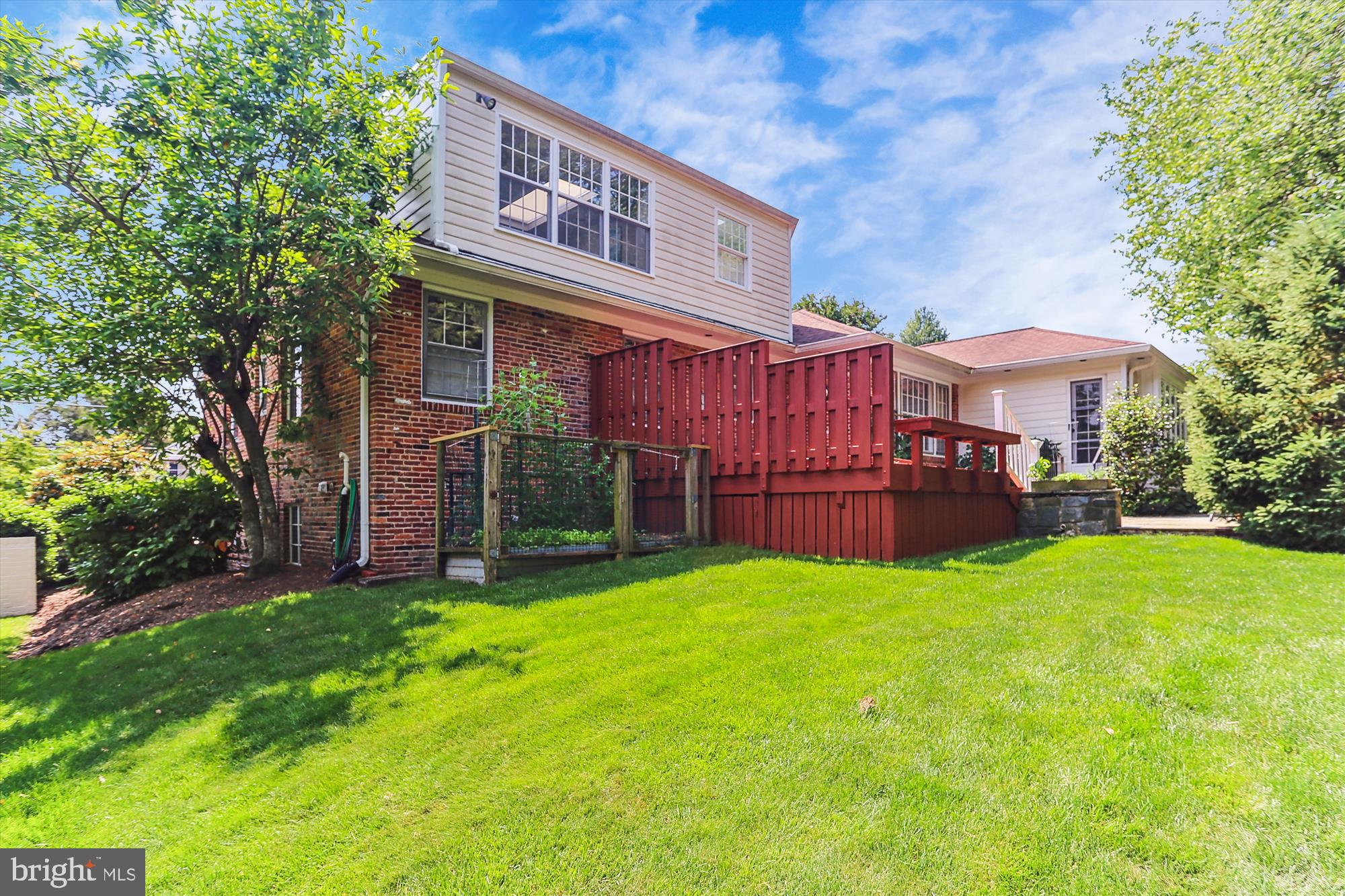 ROLLINGWOOD - Residential