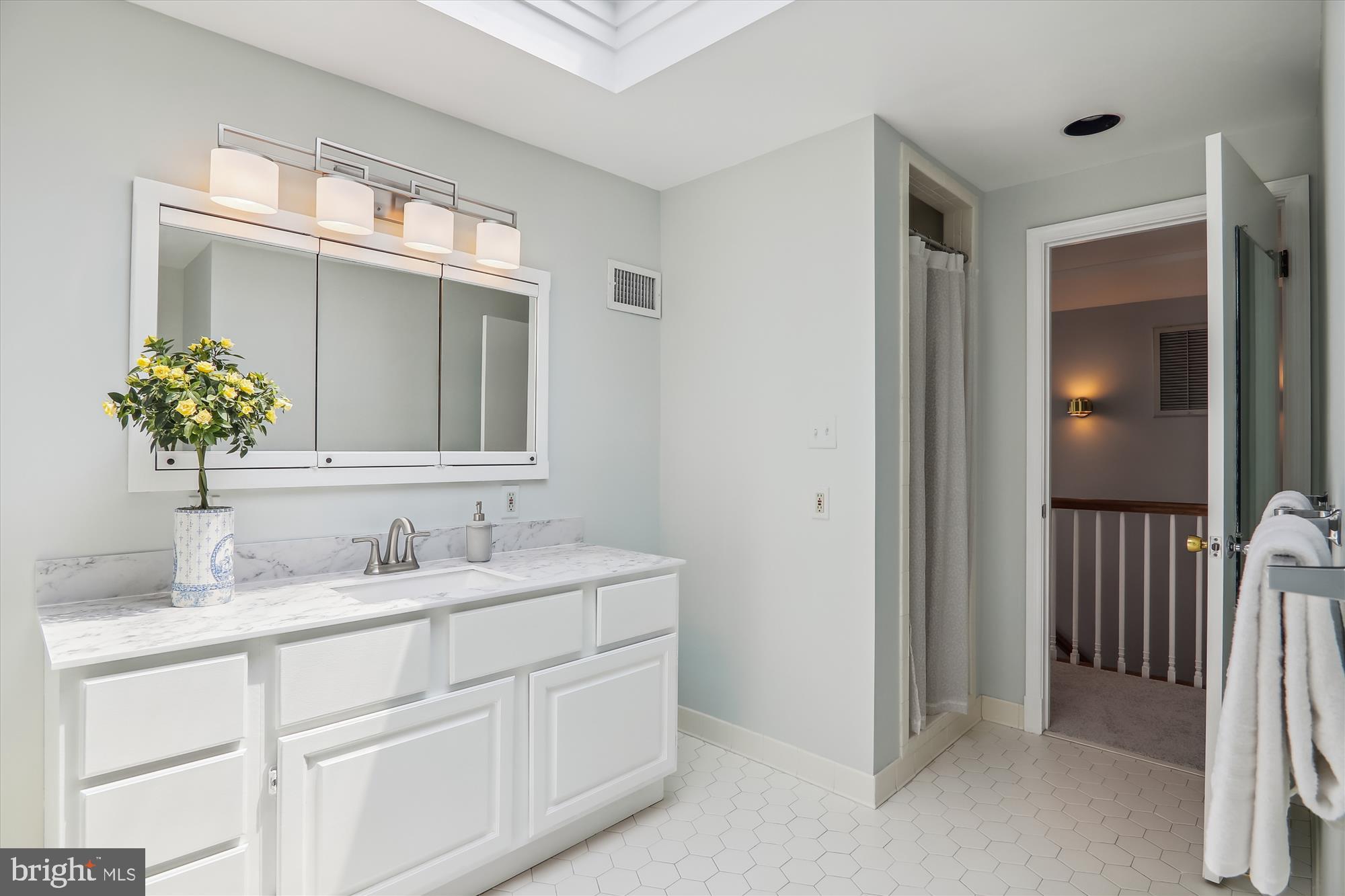 ROLLINGWOOD - Residential