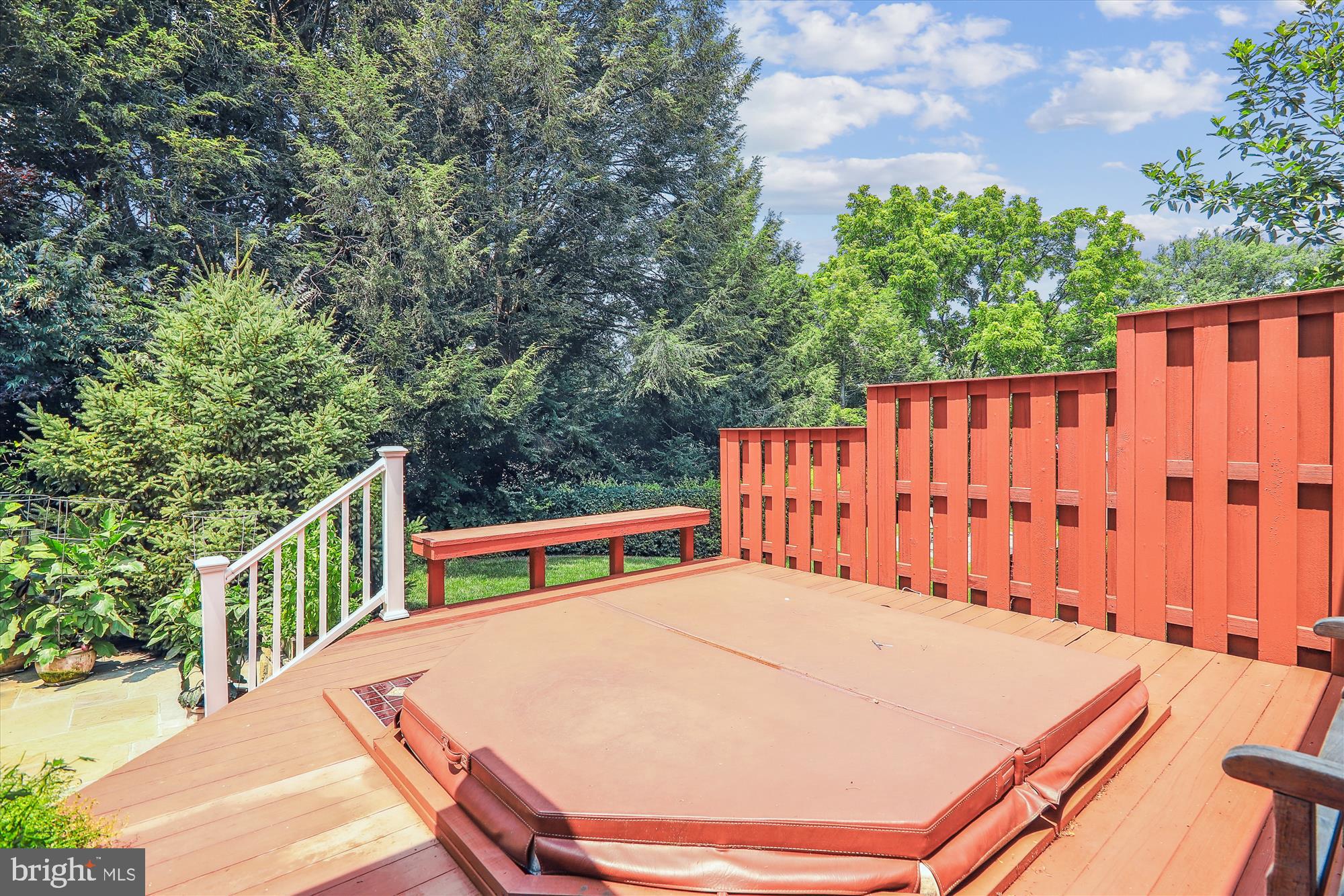 ROLLINGWOOD - Residential