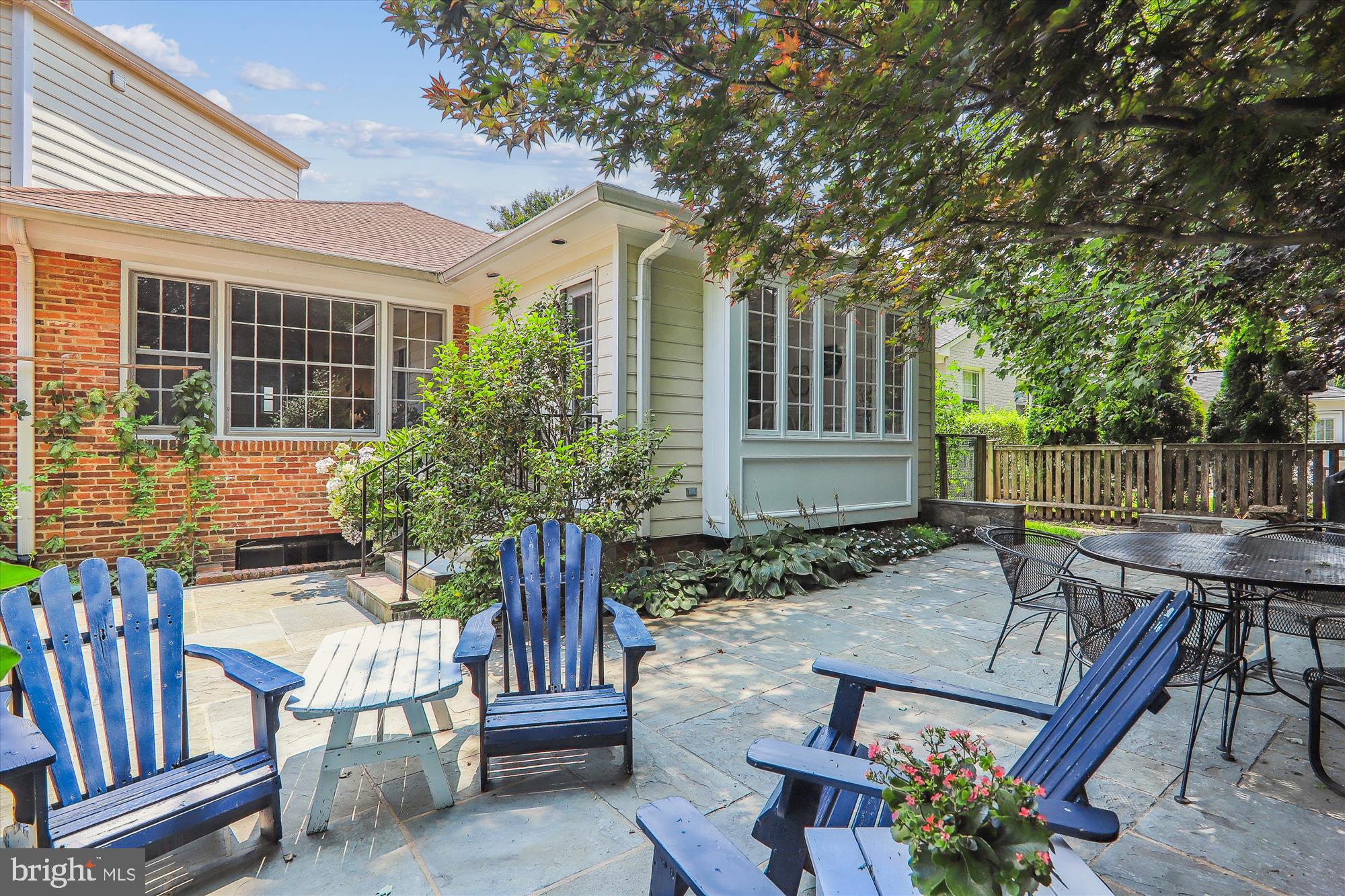 ROLLINGWOOD - Residential