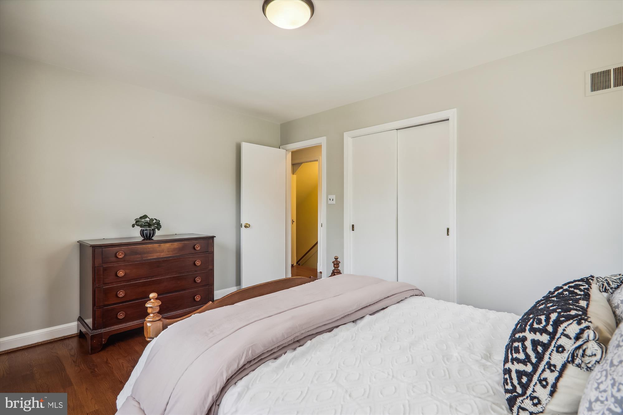 ROLLINGWOOD - Residential